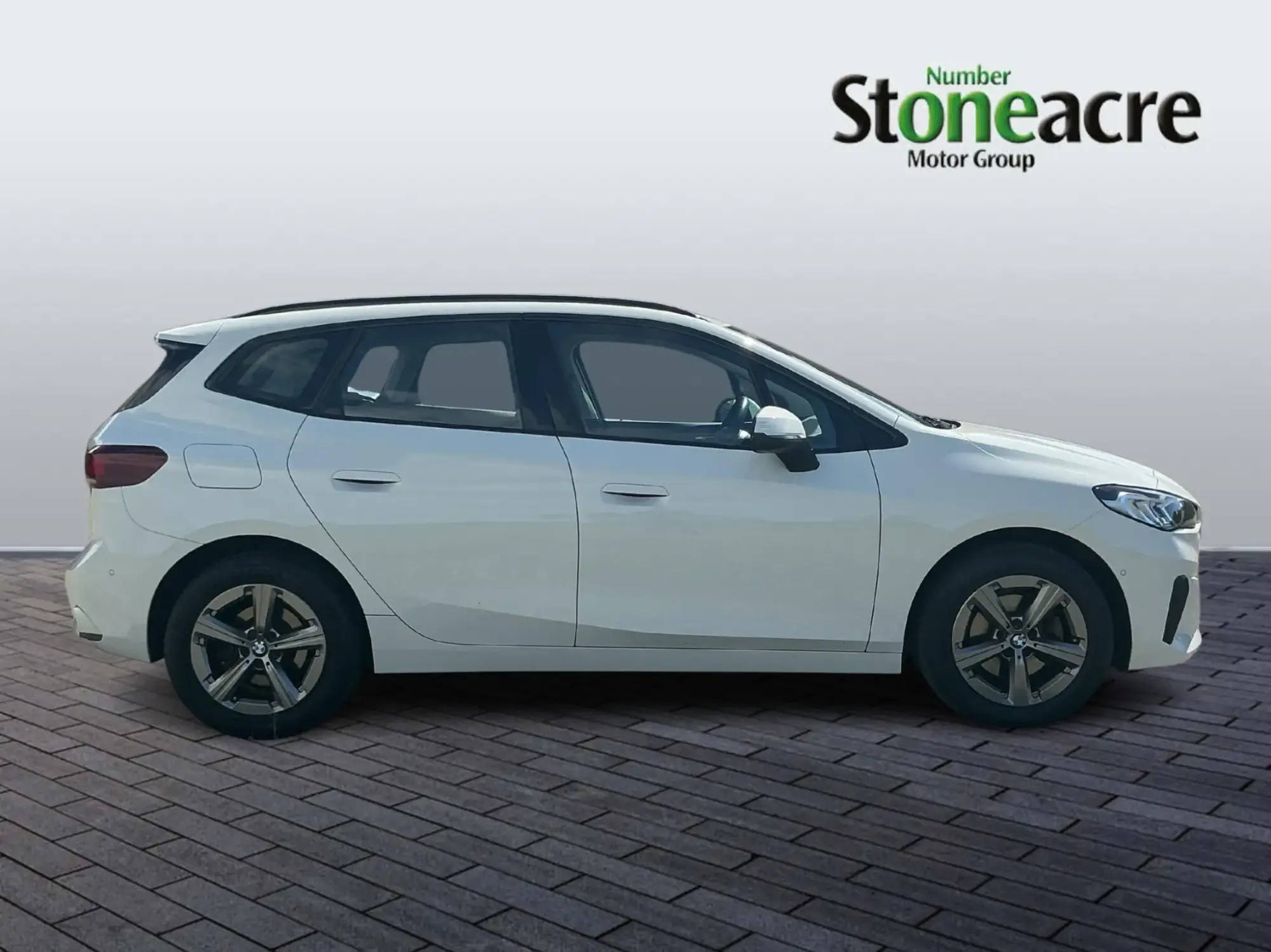 BMW 2 Series Active Tourer 1.5 220i MHT Sport DCT Euro 6 (s/s) 5dr MA23KUW Image 2