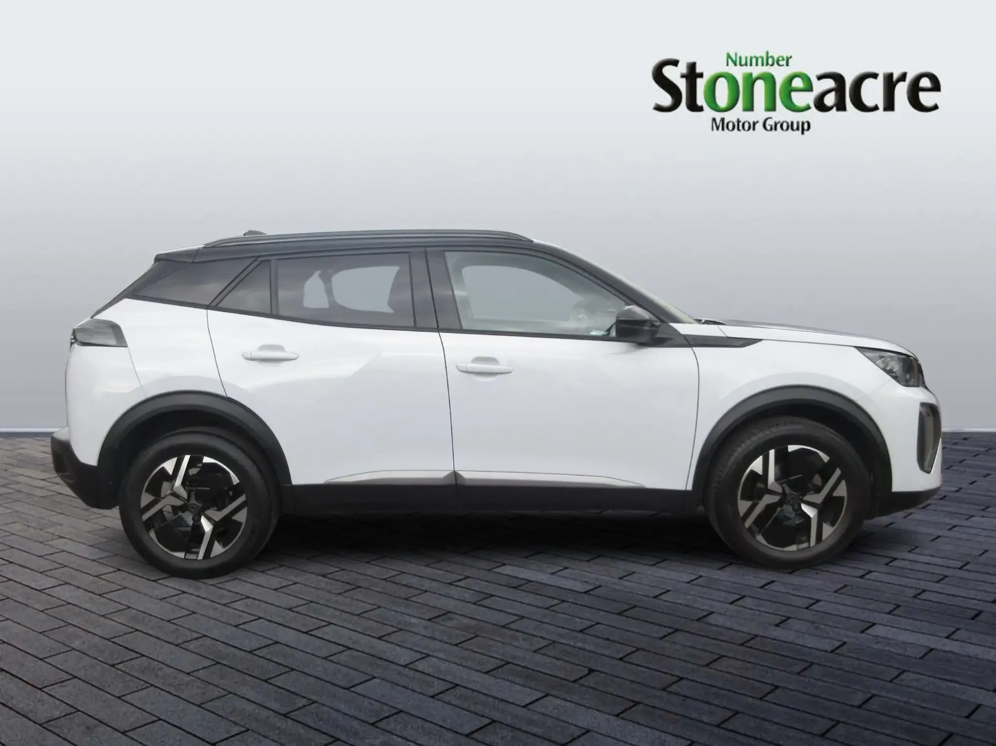 Peugeot 2008 1.2 PureTech GT EAT Euro 6 (s/s) 5dr BD24KUF Image 2
