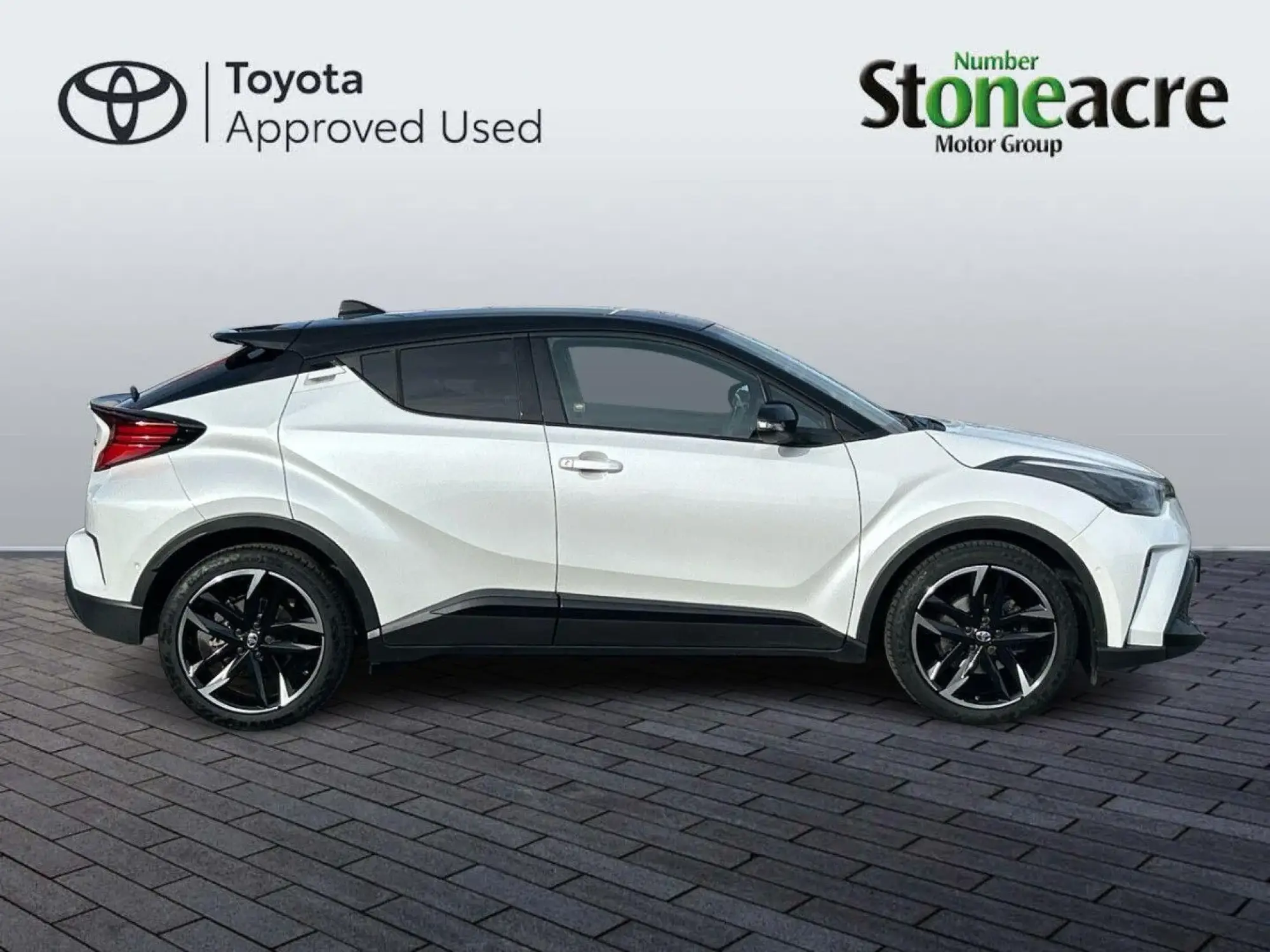 Toyota C-HR Self-Charging Hybrid 1.8 Hybrid GR Sport 5dr CVT BL72UEK Image 2