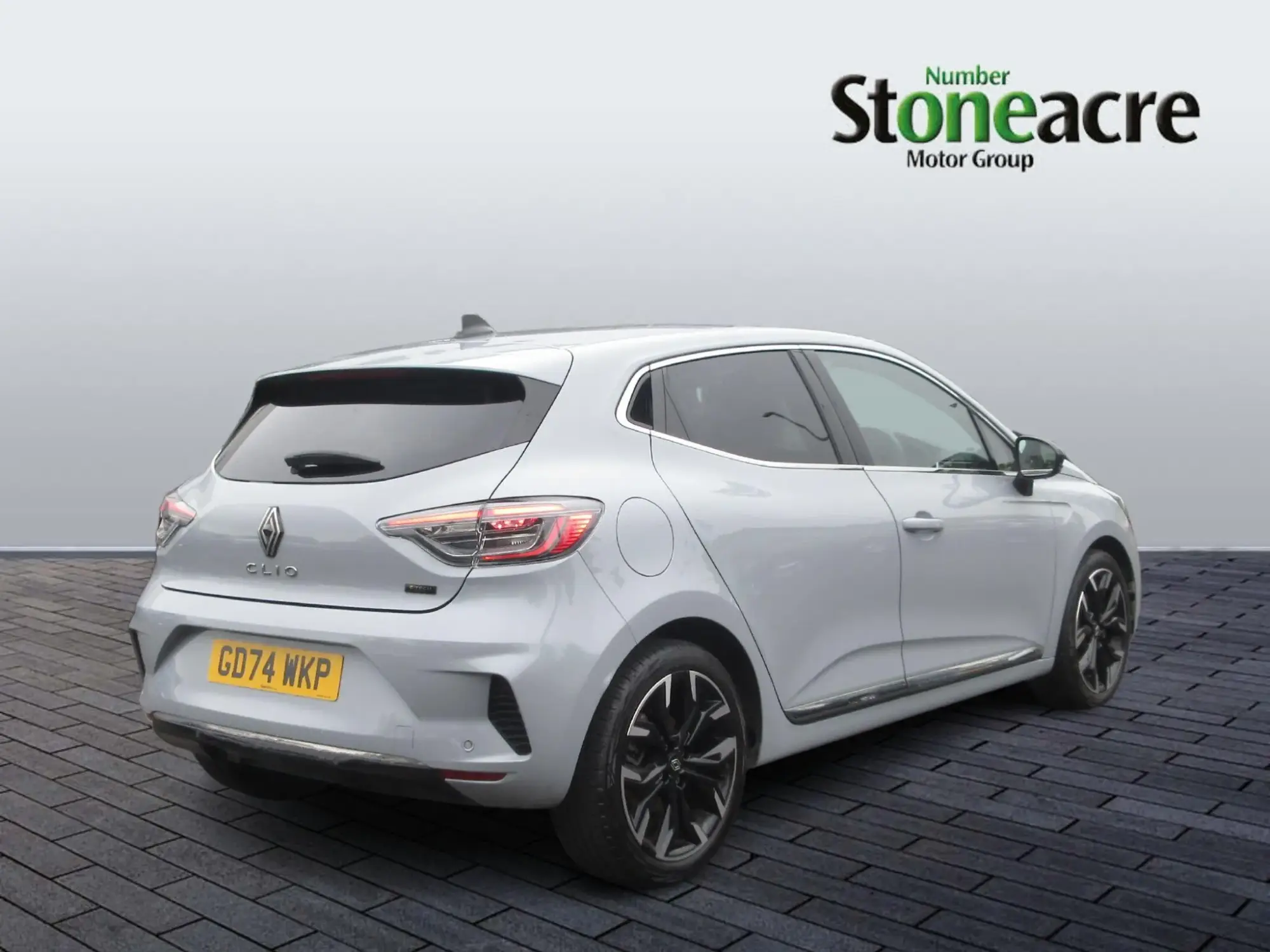 Renault Clio E-Tech 1.6 E-TECH techno Auto Euro 6 (s/s) 5dr GD74WKP Image 3