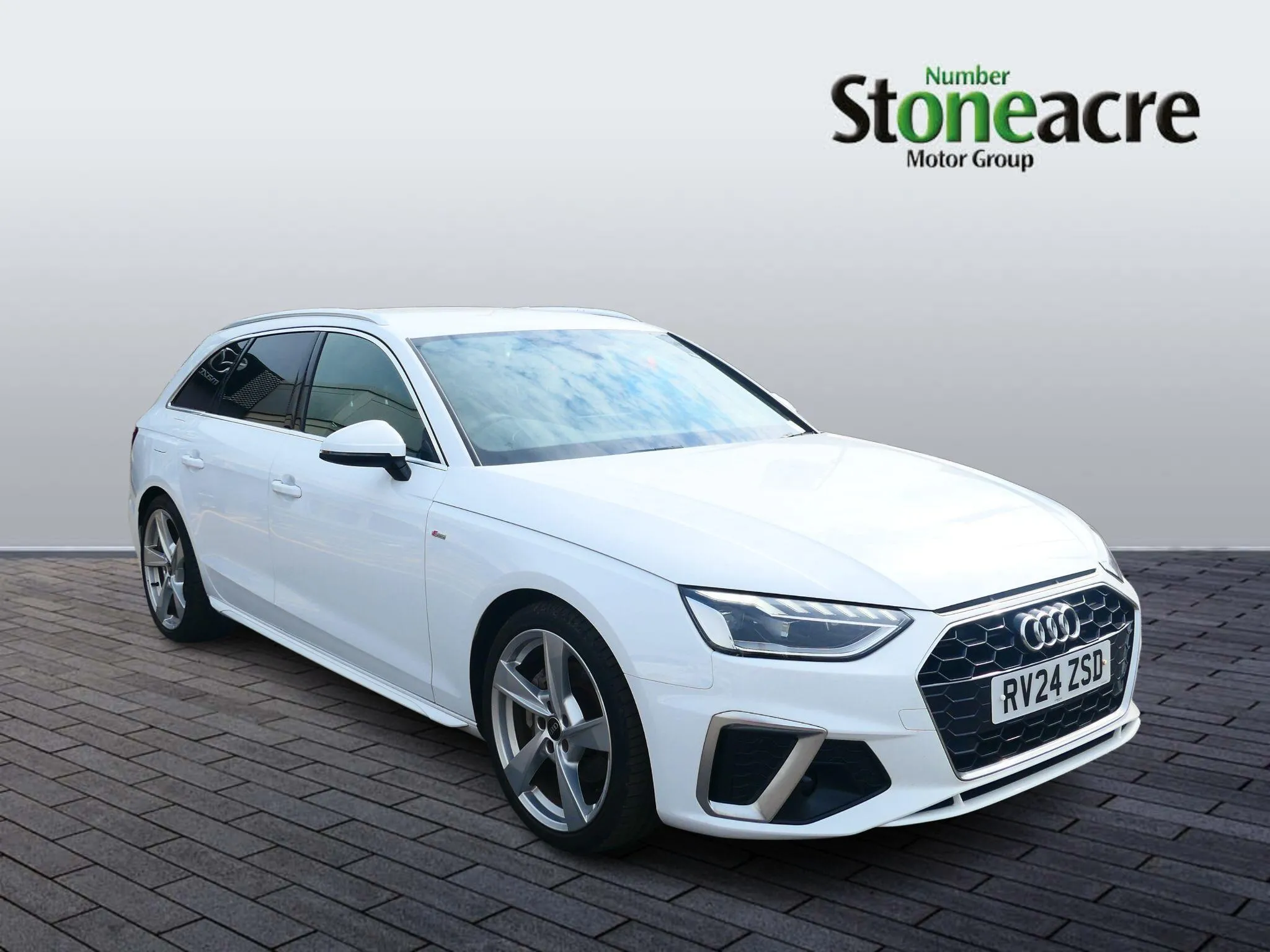 Audi A4 Avant undefined 2.0 TFSI 40 S line S Tronic Euro 6 (s/s) 5dr