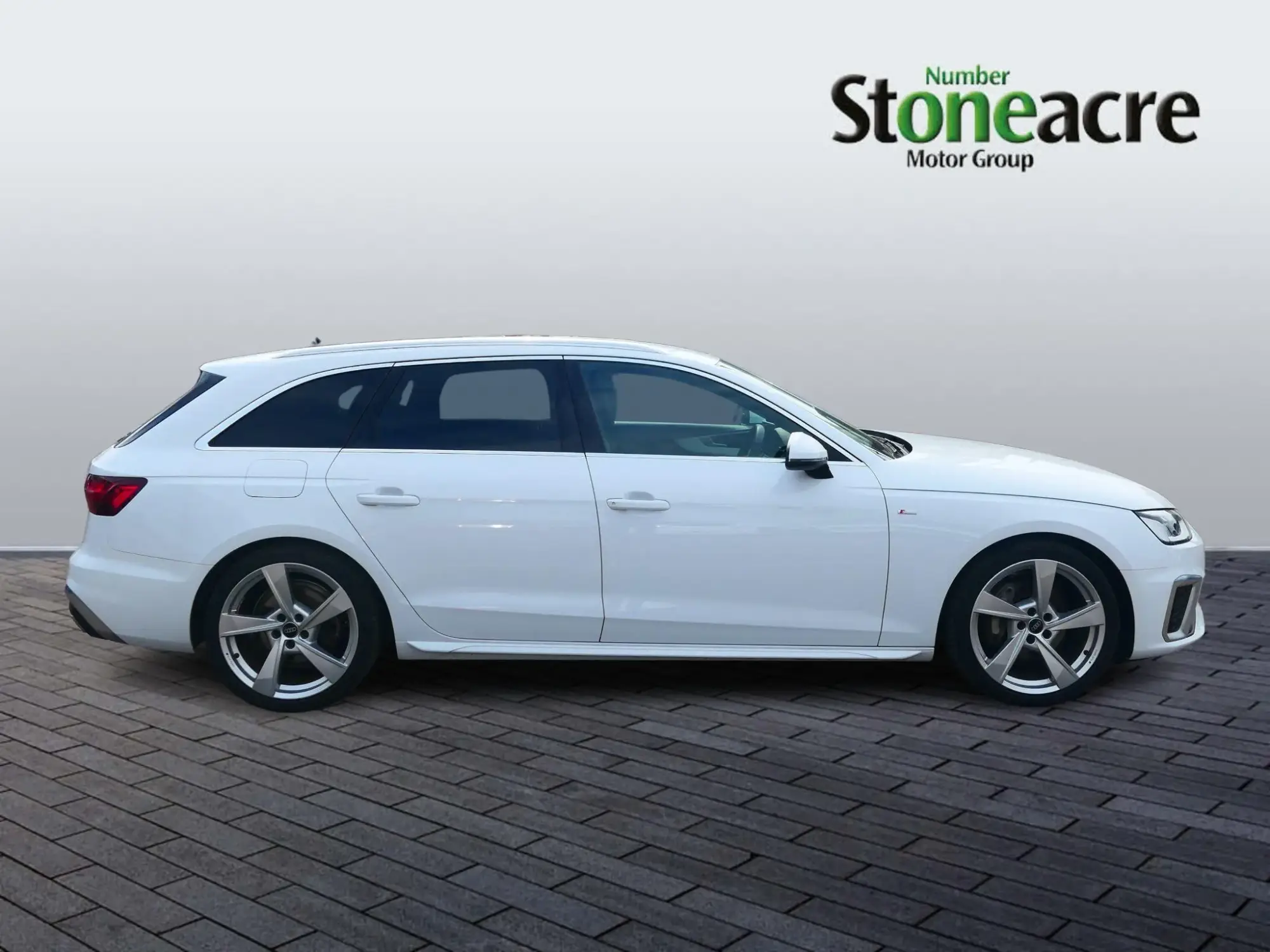 Audi A4 Avant Image 7 Audi A4 Avant Image 7