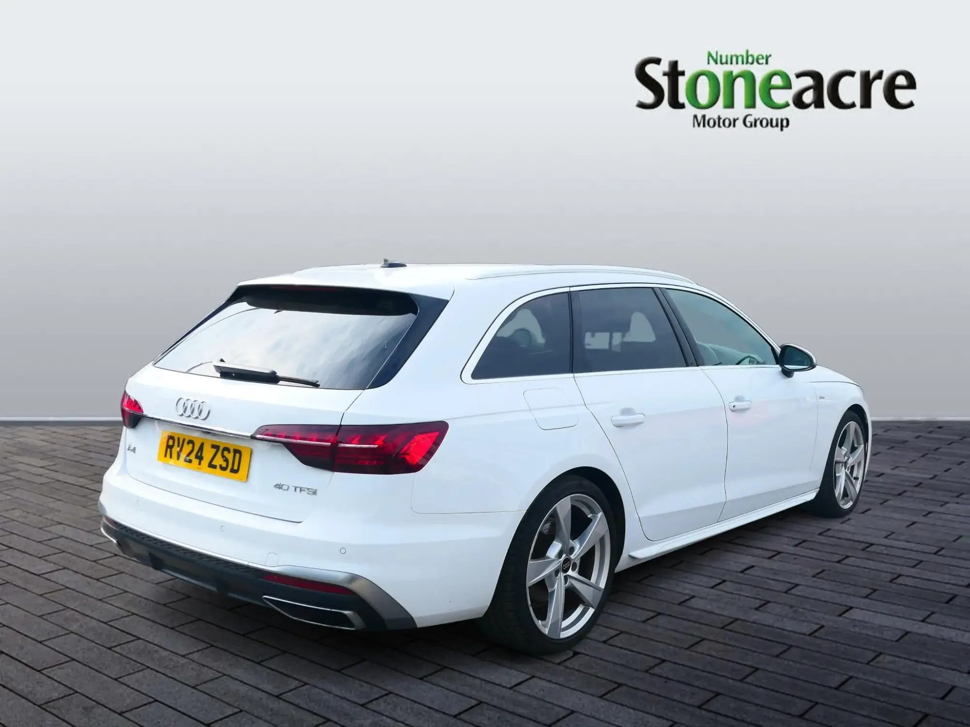 Audi A4 Avant Image 8 Audi A4 Avant Image 8