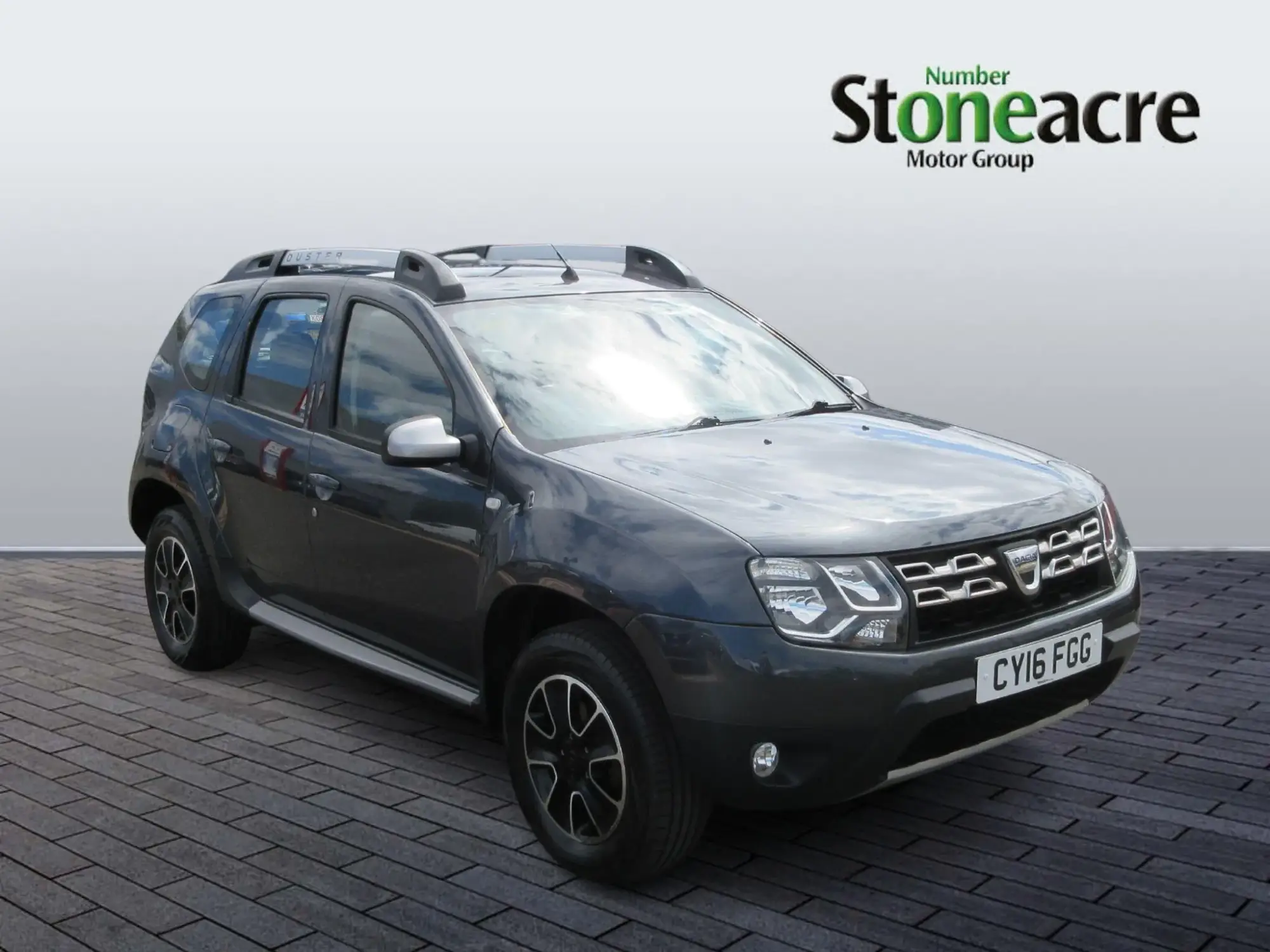 Dacia Duster Prestige dCi 110 4x2 CY16FGG Image 1