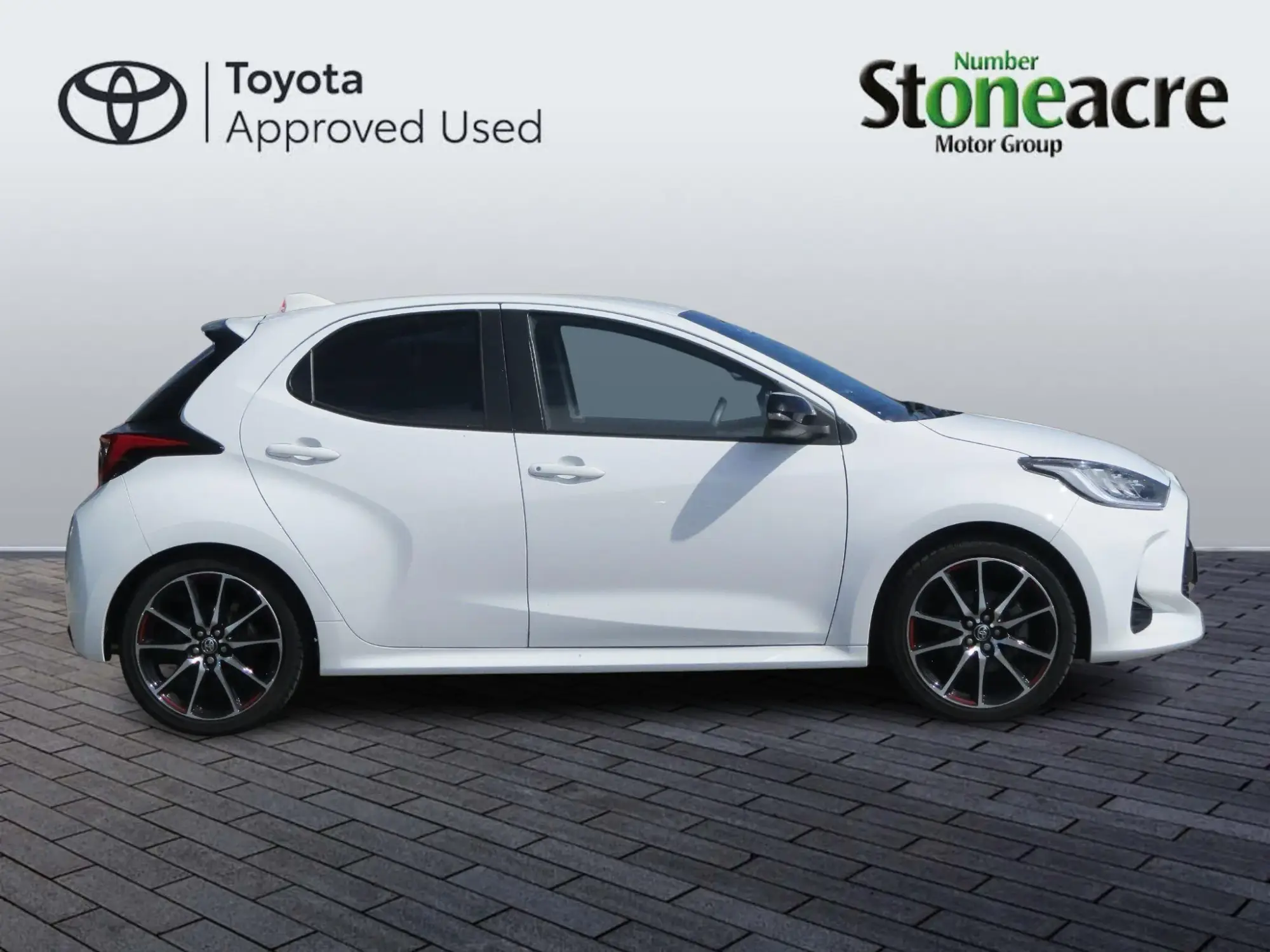 Toyota Yaris 1.5 Hybrid GR Sport 5dr CVT FD73XOR Image 2