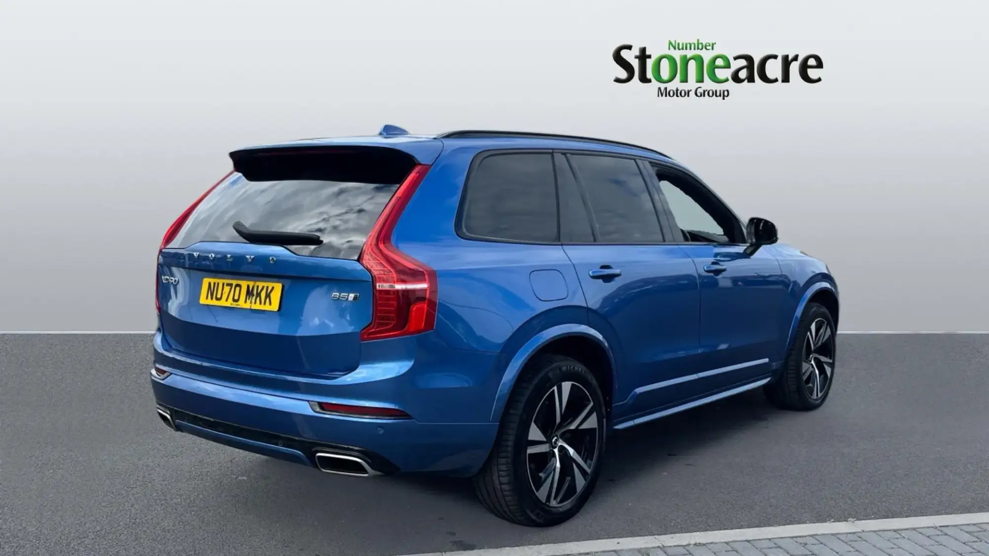 Volvo XC90 2.0 B5D [235] R DESIGN 5dr AWD Geartronic NU70MKK Image 2