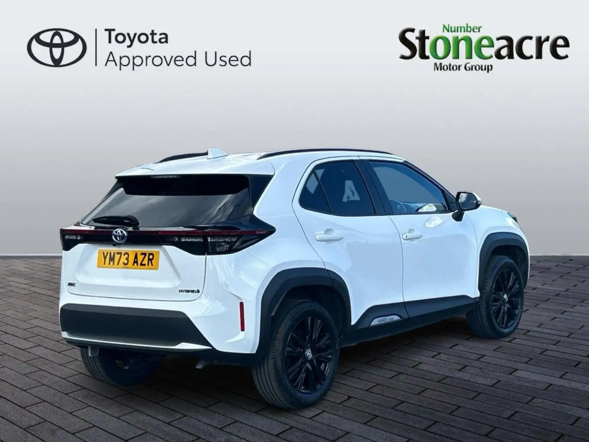 Toyota Yaris Cross 1.5 Hybrid Design 5dr CVT YM73AZR Image 3