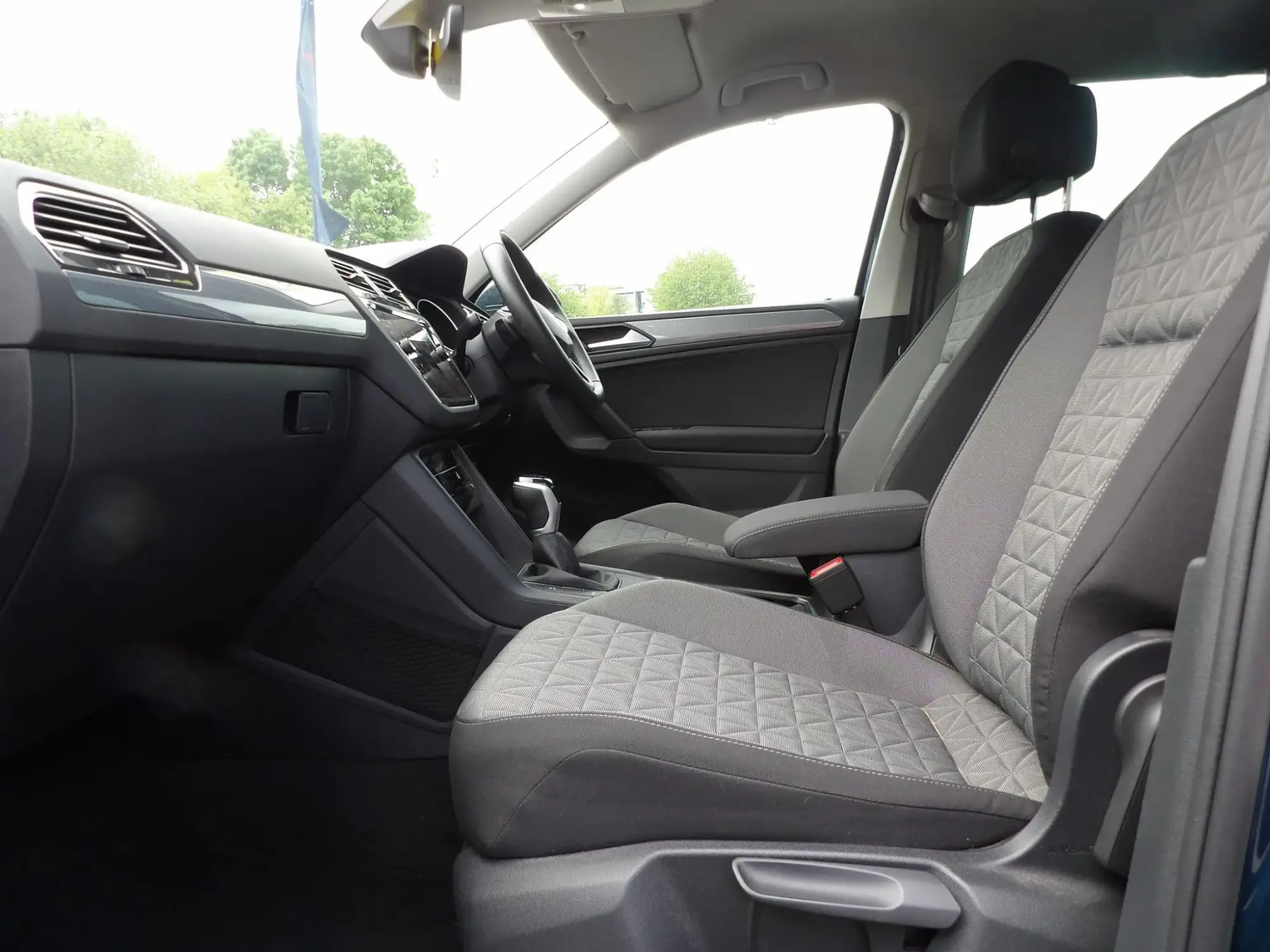 Volkswagen Tiguan Image 13 Volkswagen Tiguan Image 13