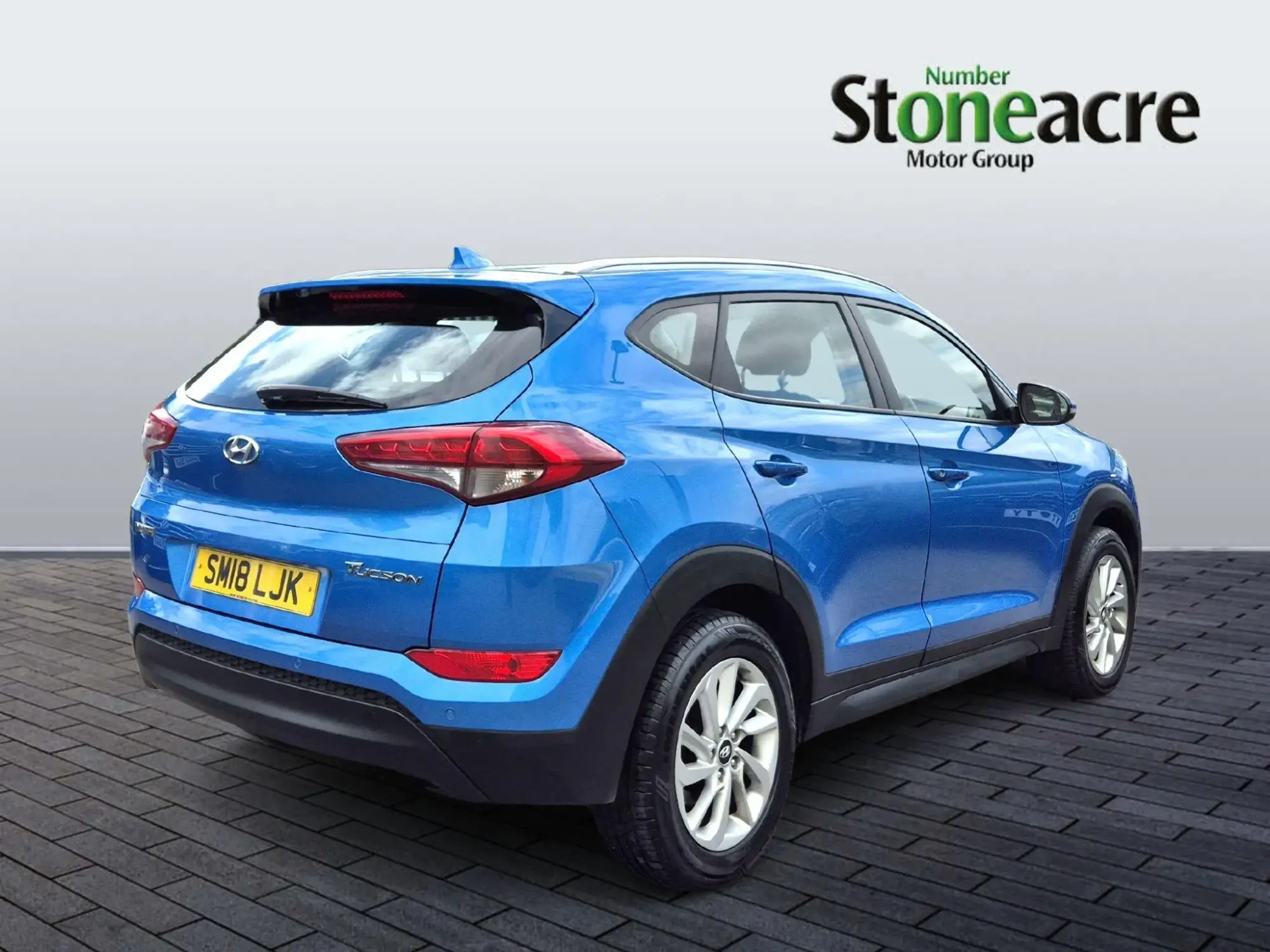 Hyundai TUCSON 1.6 GDi Blue Drive SE SUV 5dr Petrol Manual Euro 6 (s/s) (132 ps) SM18LJK Image 3