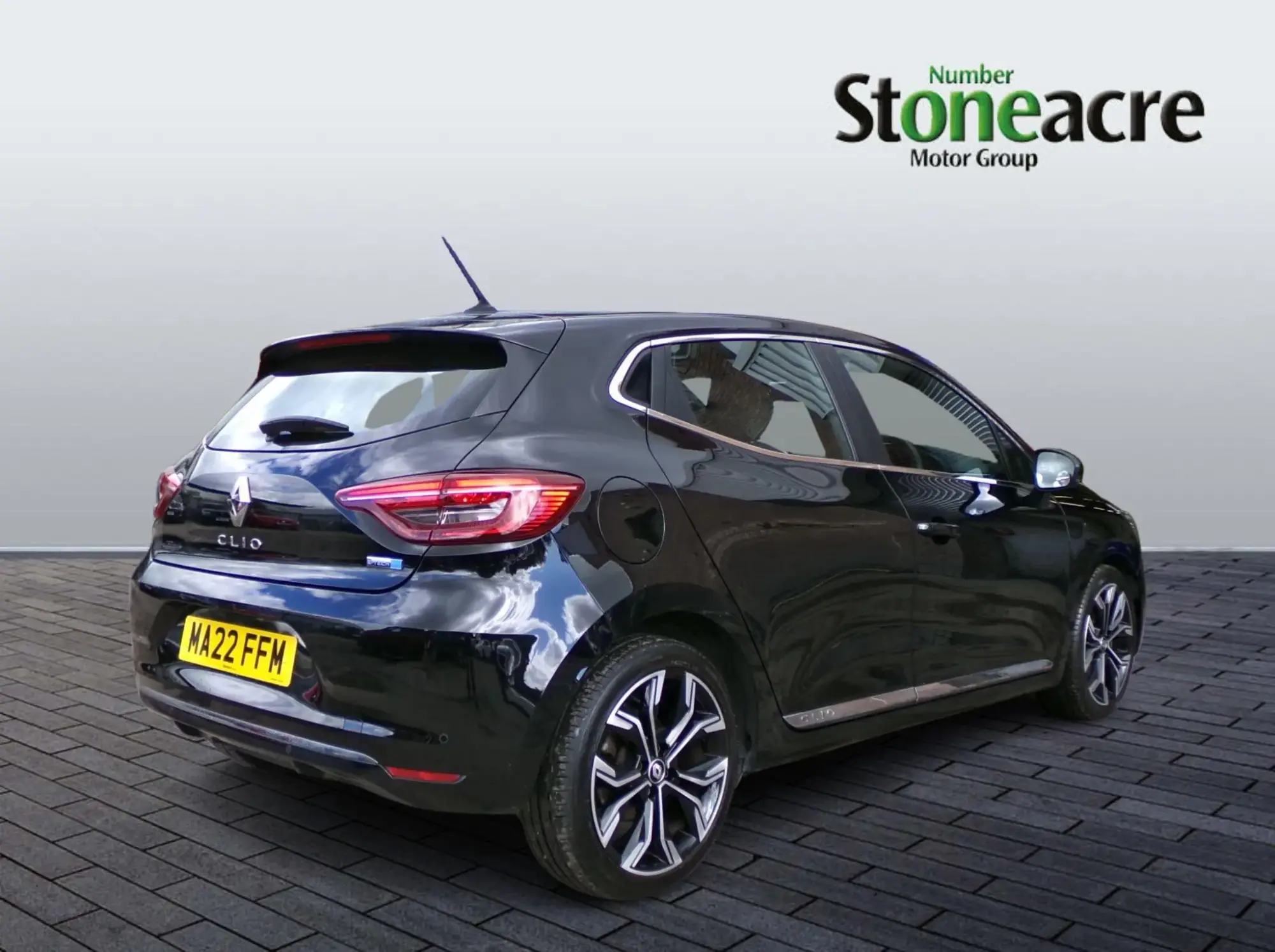 Renault Clio E-Tech 1.6 E-TECH S Edition Auto Euro 6 (s/s) 5dr MA22FFM Image 3