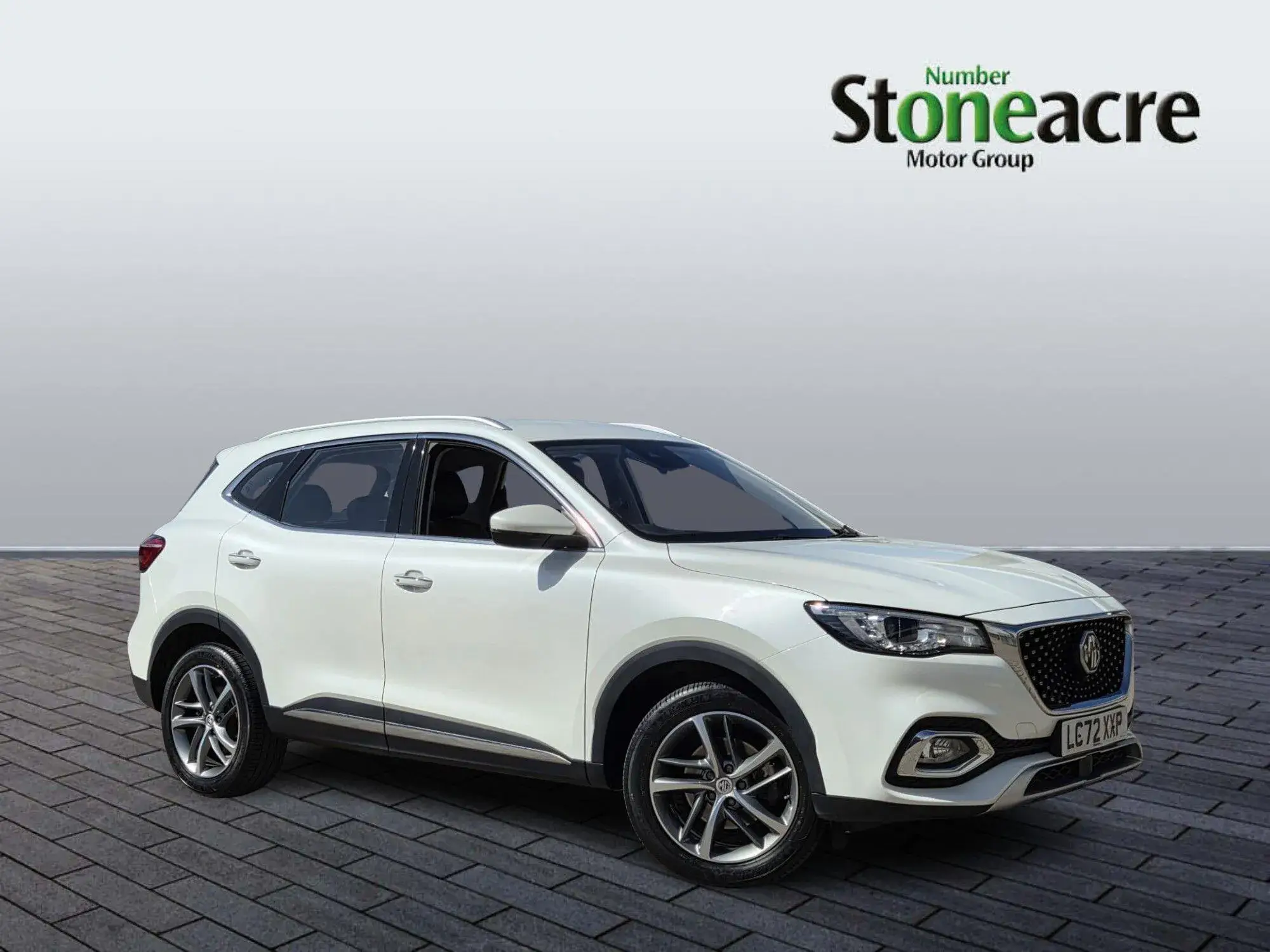 MG HS 1.5 T-GDI Excite 5dr DCT LC72XXP Image 1