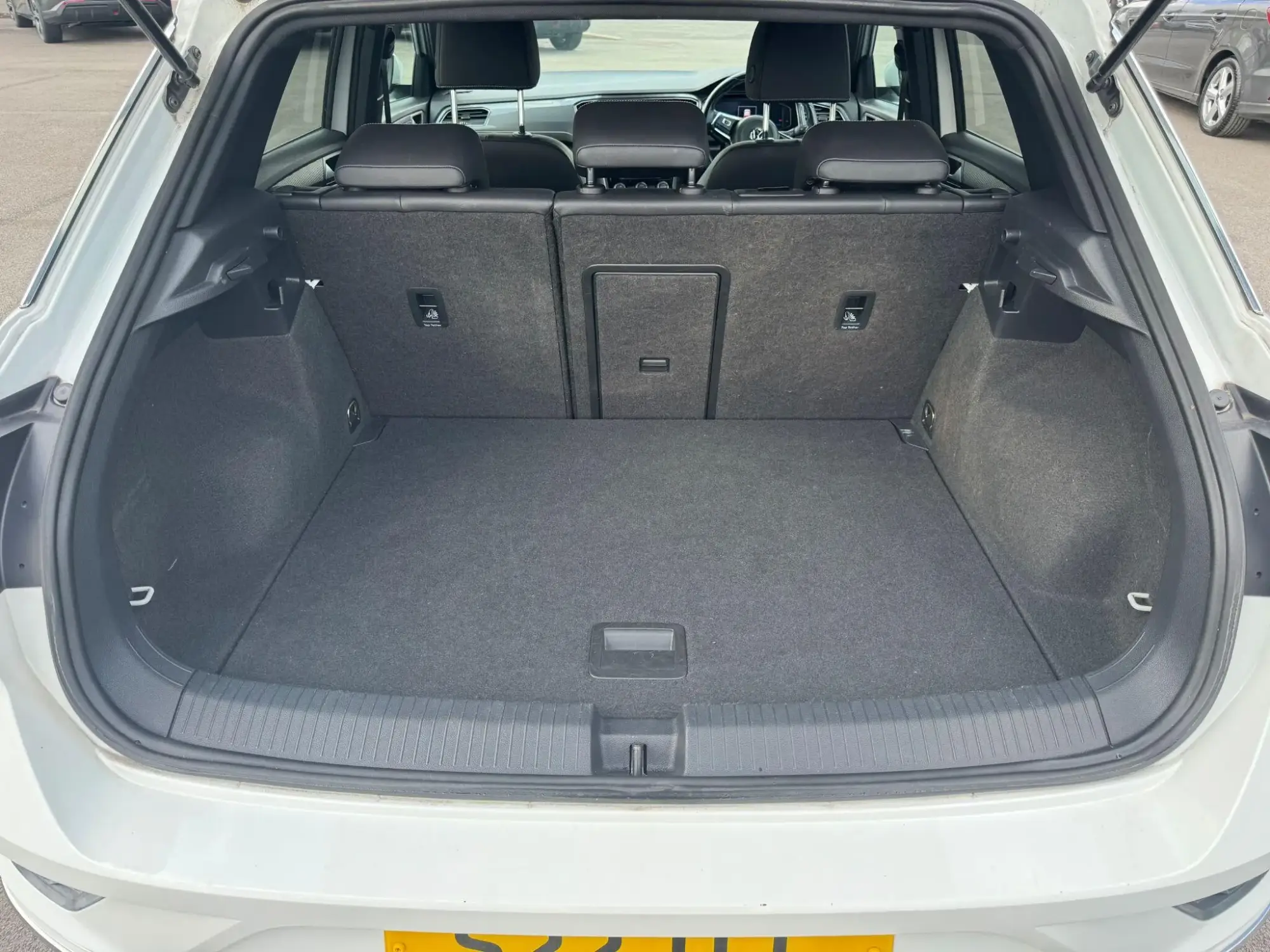 Volkswagen T-Roc Image 9