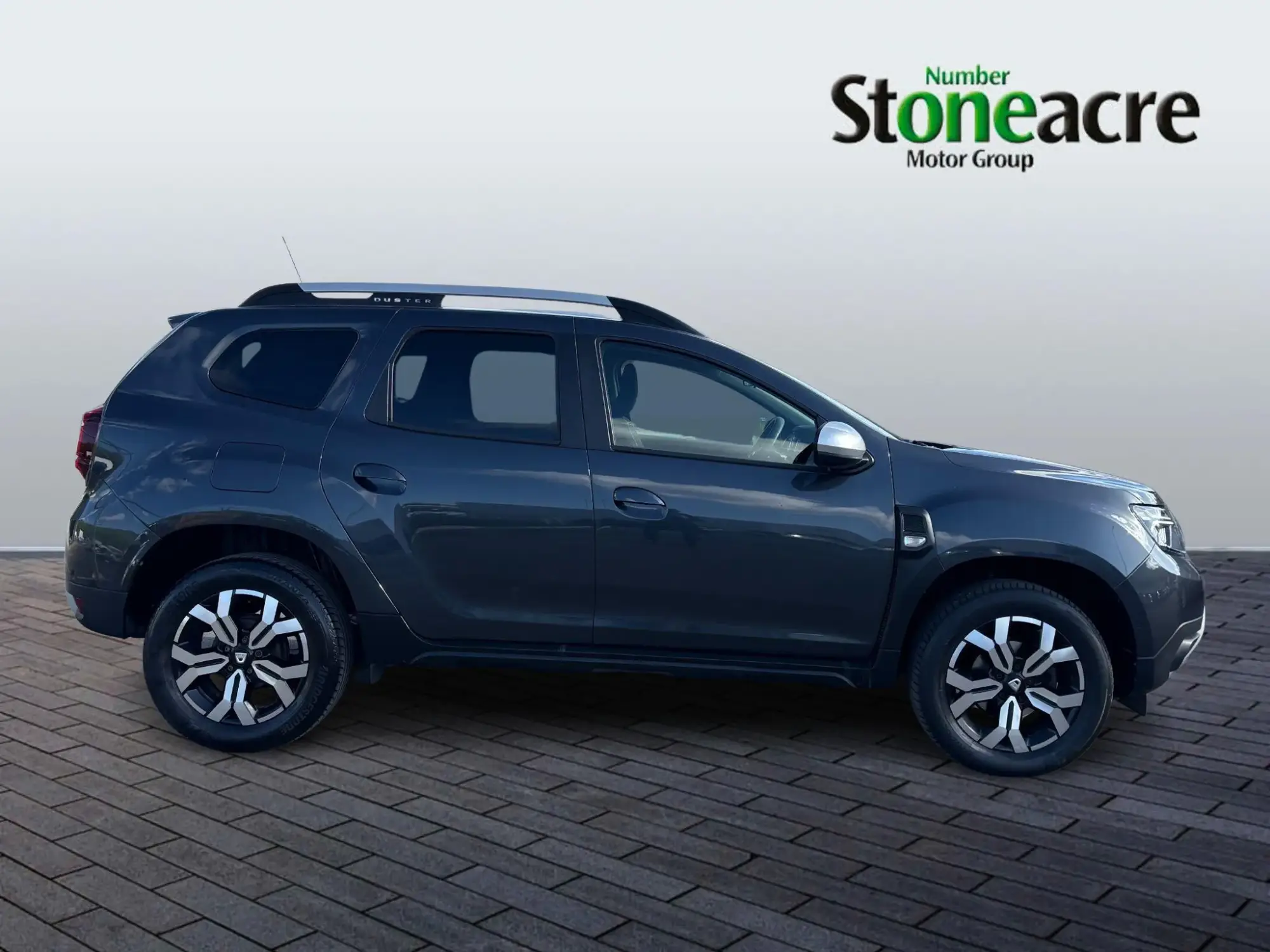 Dacia Duster Prestige Blue dCi 115 4x2 MY21.5 YT22AOO Image 2