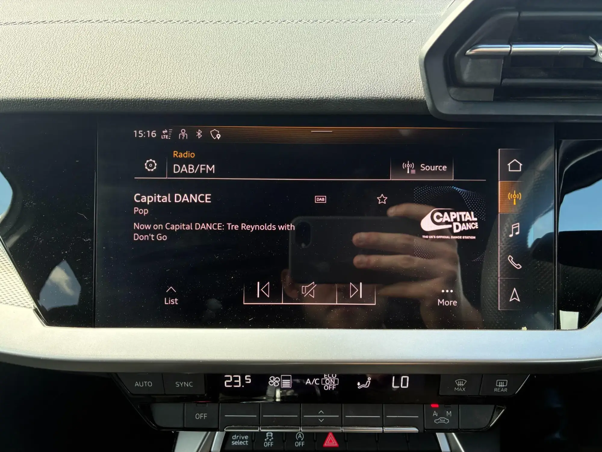 Audi A3 Image 22