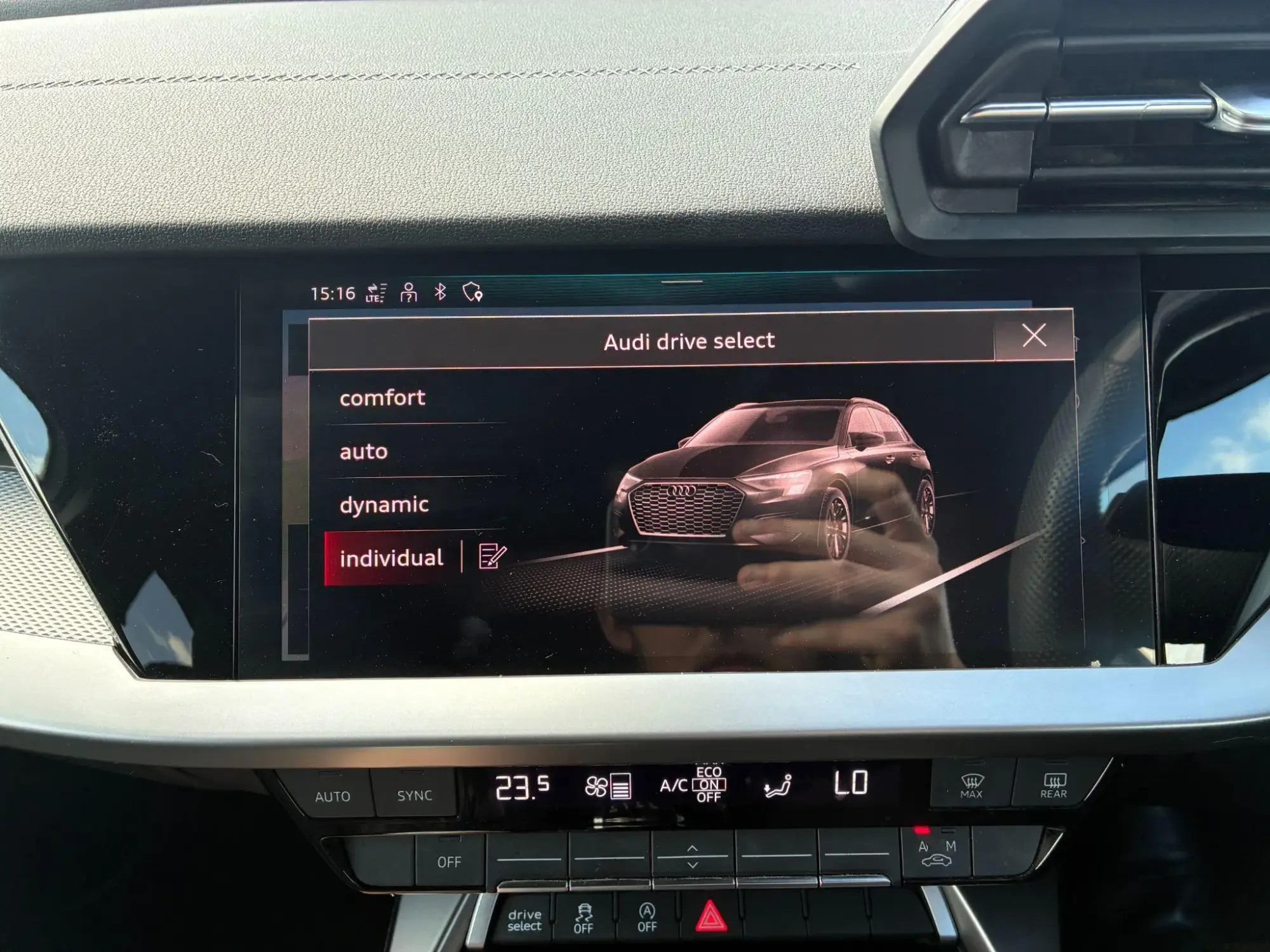Audi A3 Image 28