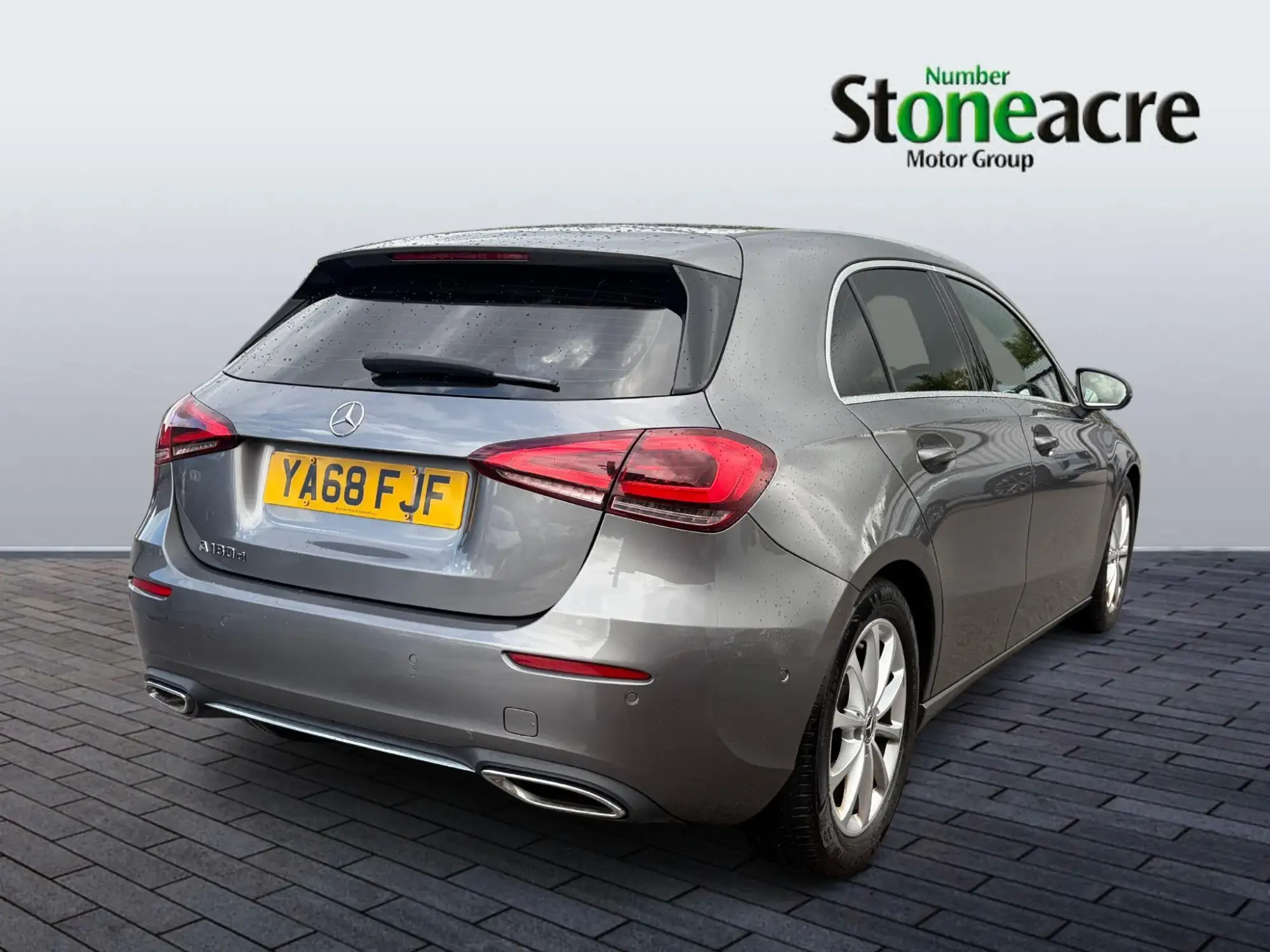 Mercedes-Benz A-Class 1.5 A180d Sport (Executive) Hatchback 5dr Diesel 7G-DCT Euro 6 (s/s) (116 ps) YA68FJF Image 3