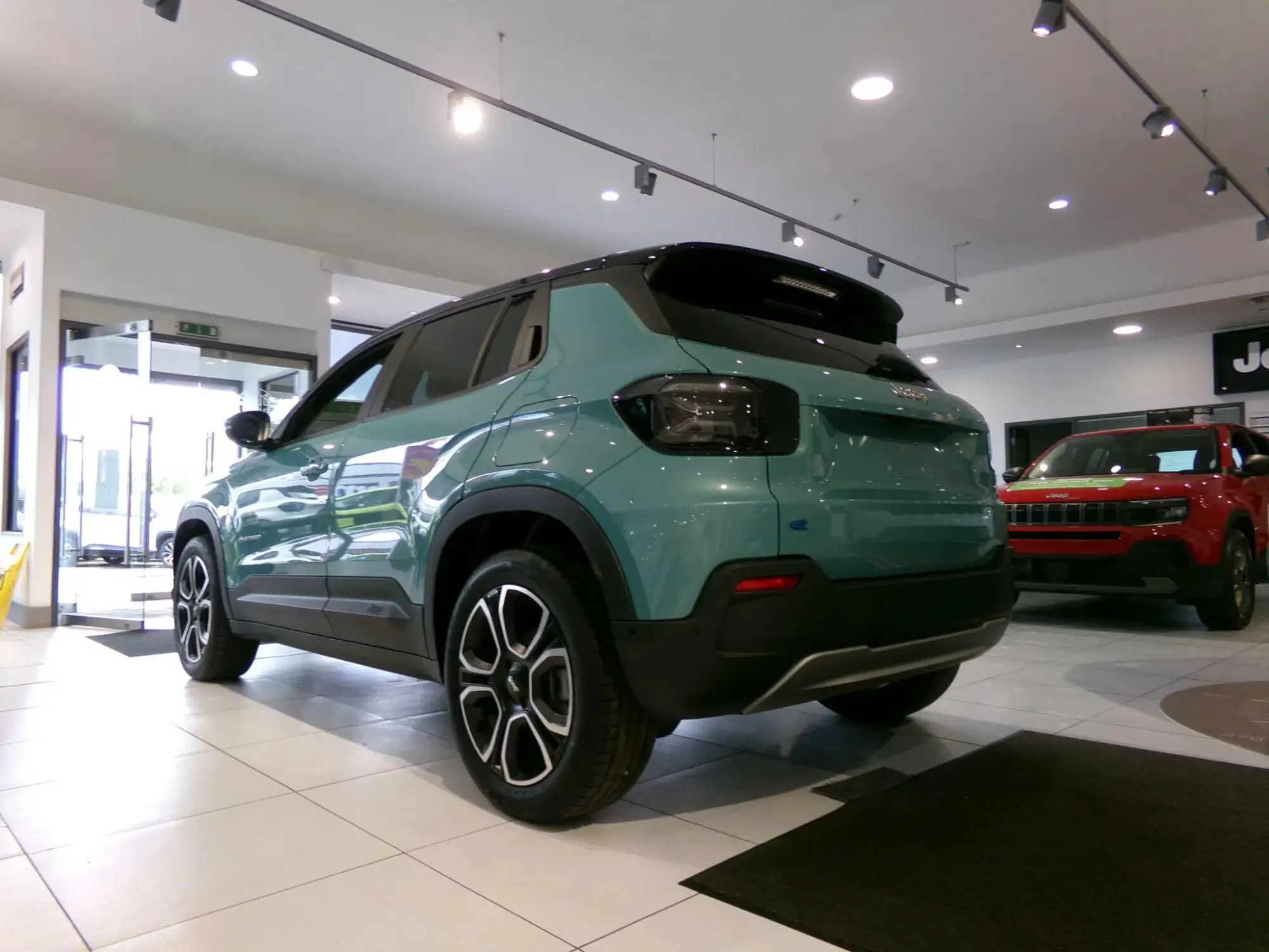 Jeep Avenger Full-Electric Image 8 Jeep Avenger Full-Electric Image 8