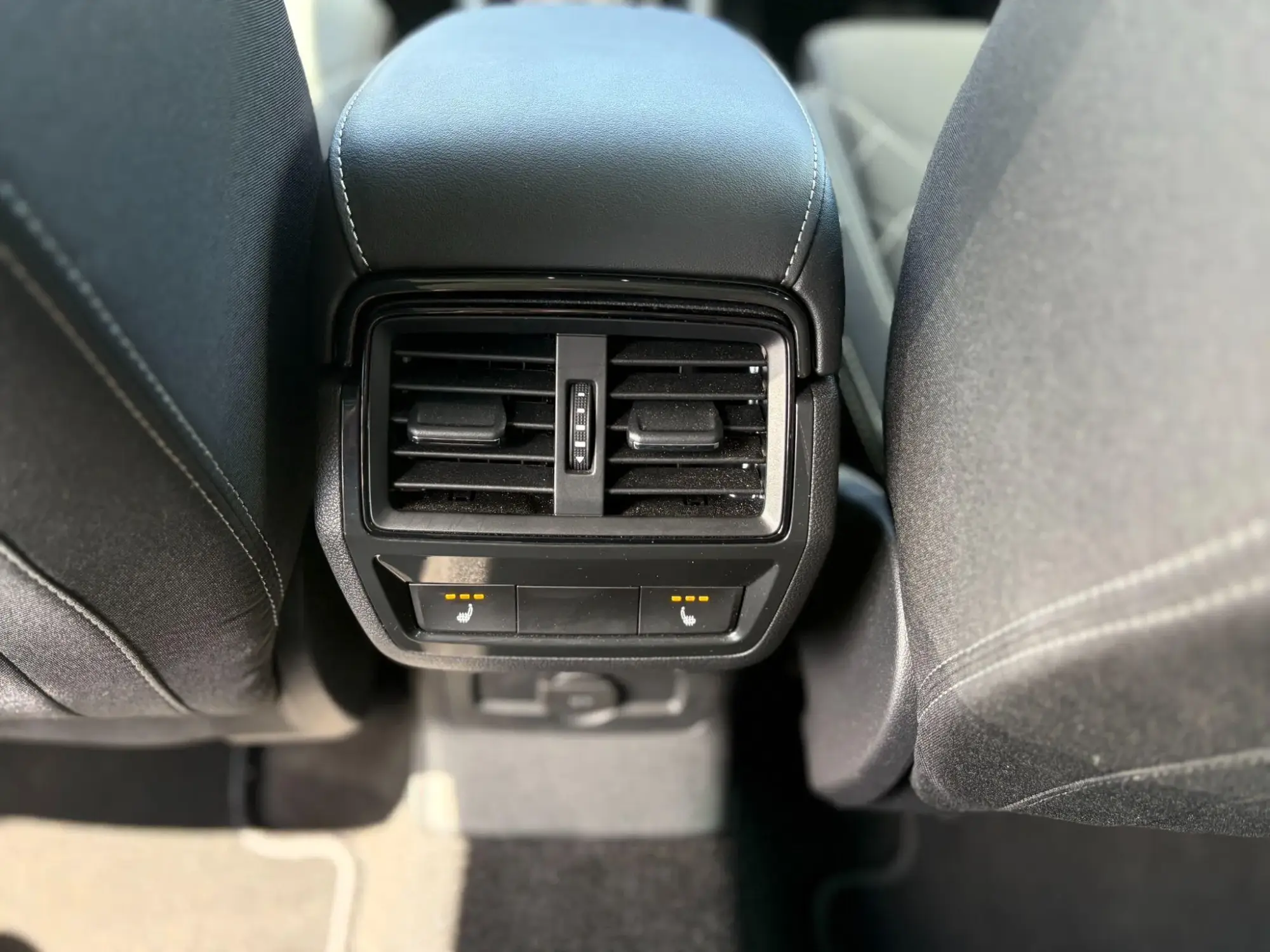 Skoda Karoq Image 16 Skoda Karoq Image 16