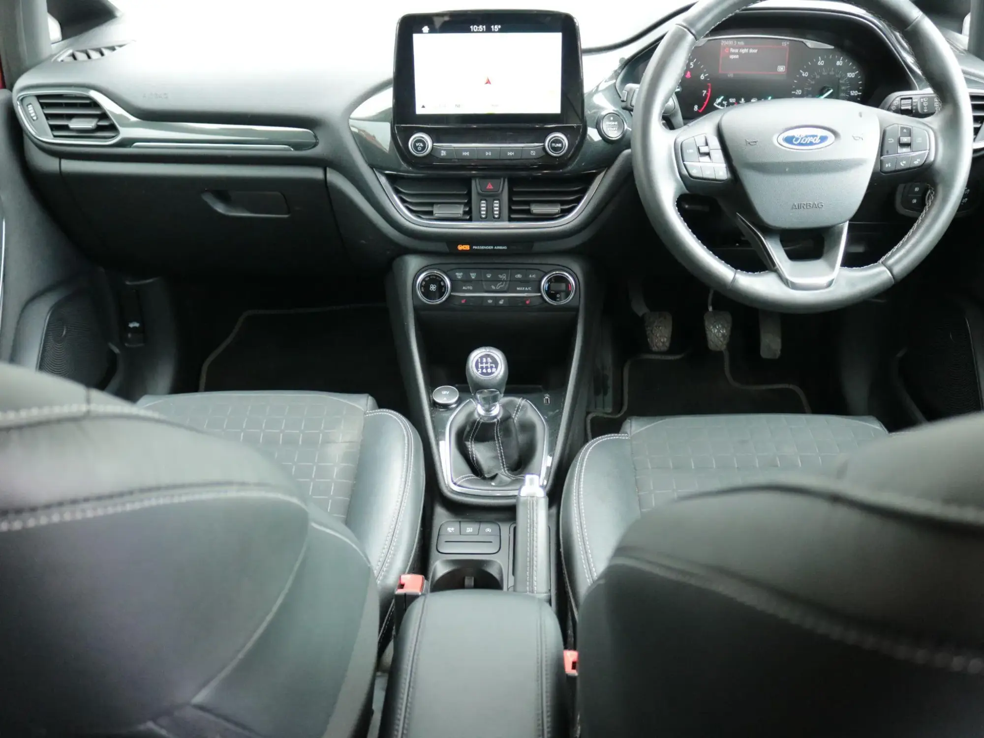 Ford Fiesta Image 14