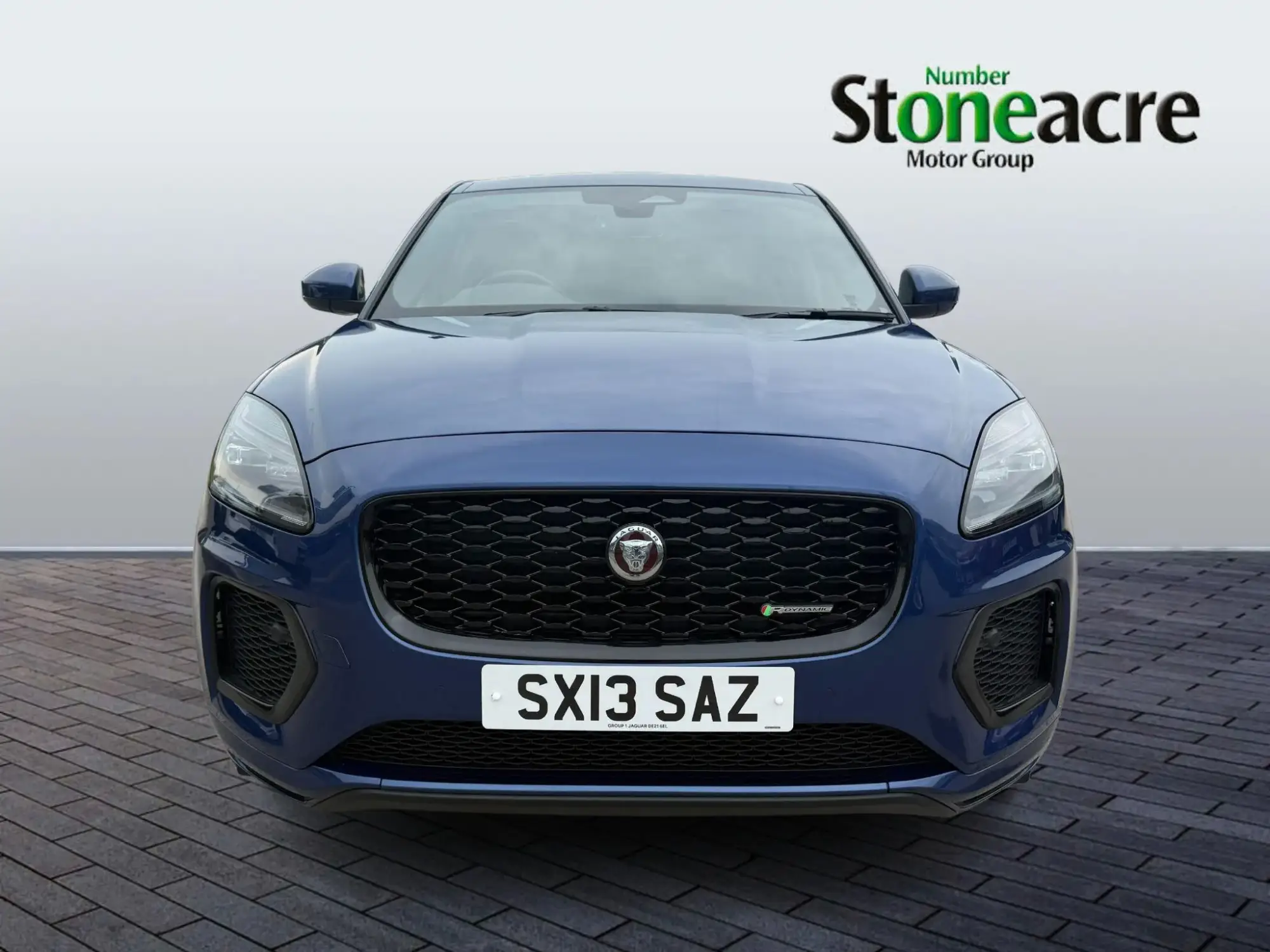 Jaguar E-Pace 2.0 D204 MHEV R-Dynamic HSE Auto AWD Euro 6 (s/s) 5dr KR22JKX Image 2