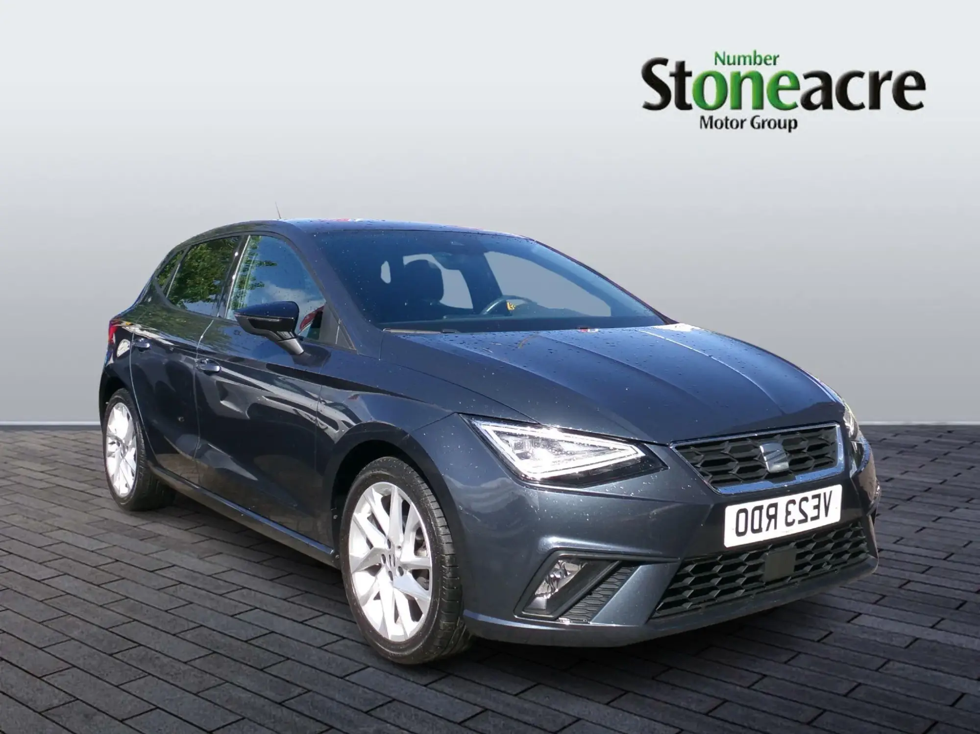SEAT Ibiza 1.0 TSI 95 FR 5dr VE23RDO Image 1