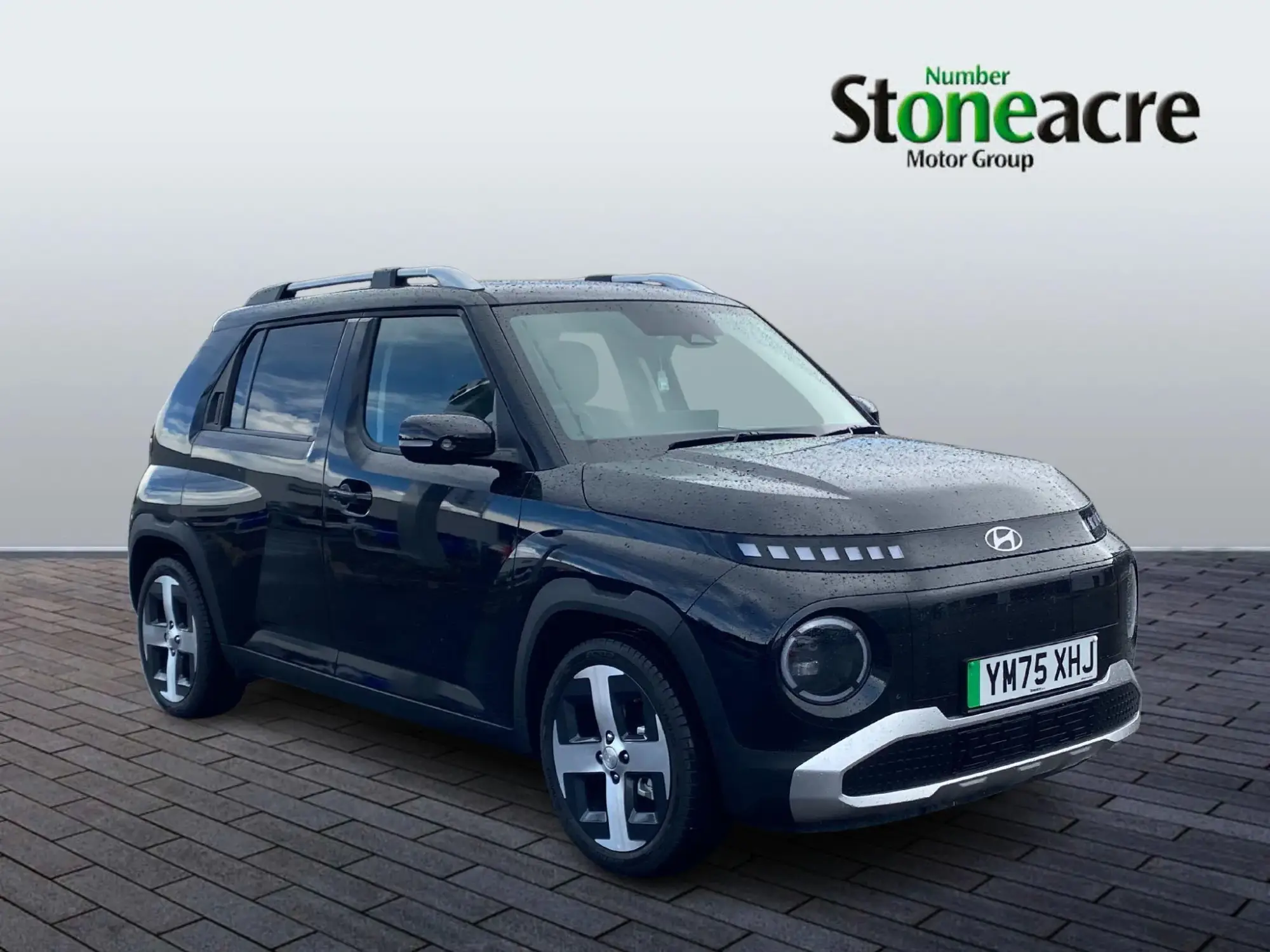 Hyundai INSTER Long Range 49kWh 02 Auto 5dr YM75XHJ Image 1