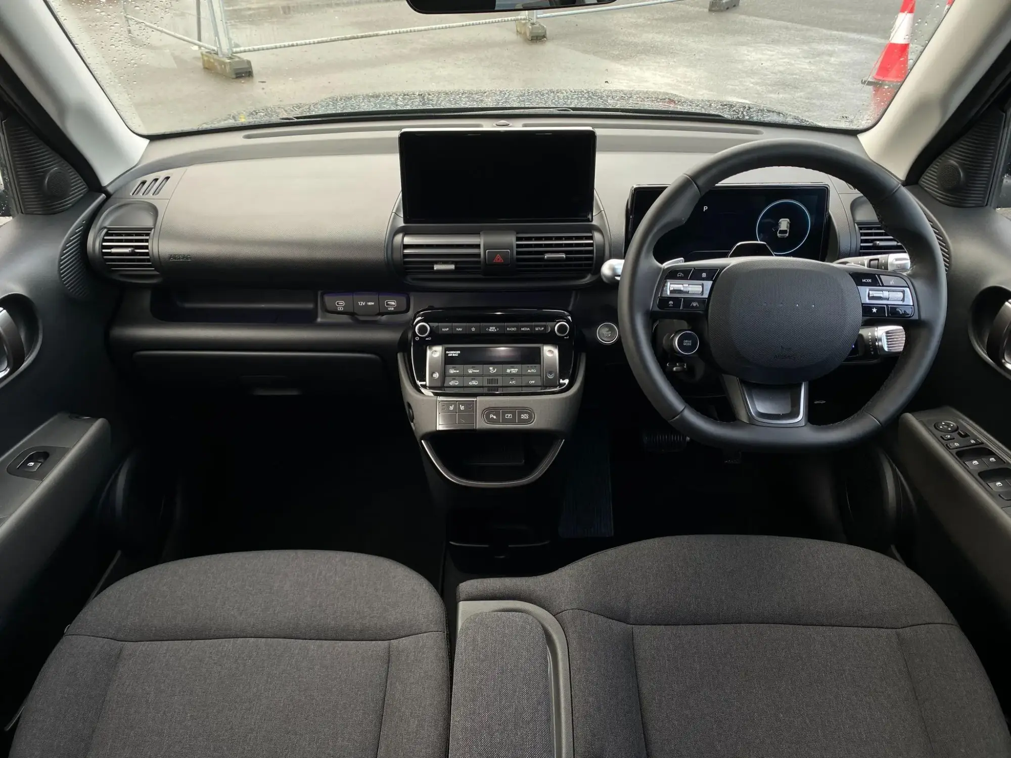 Hyundai INSTER Image 9
