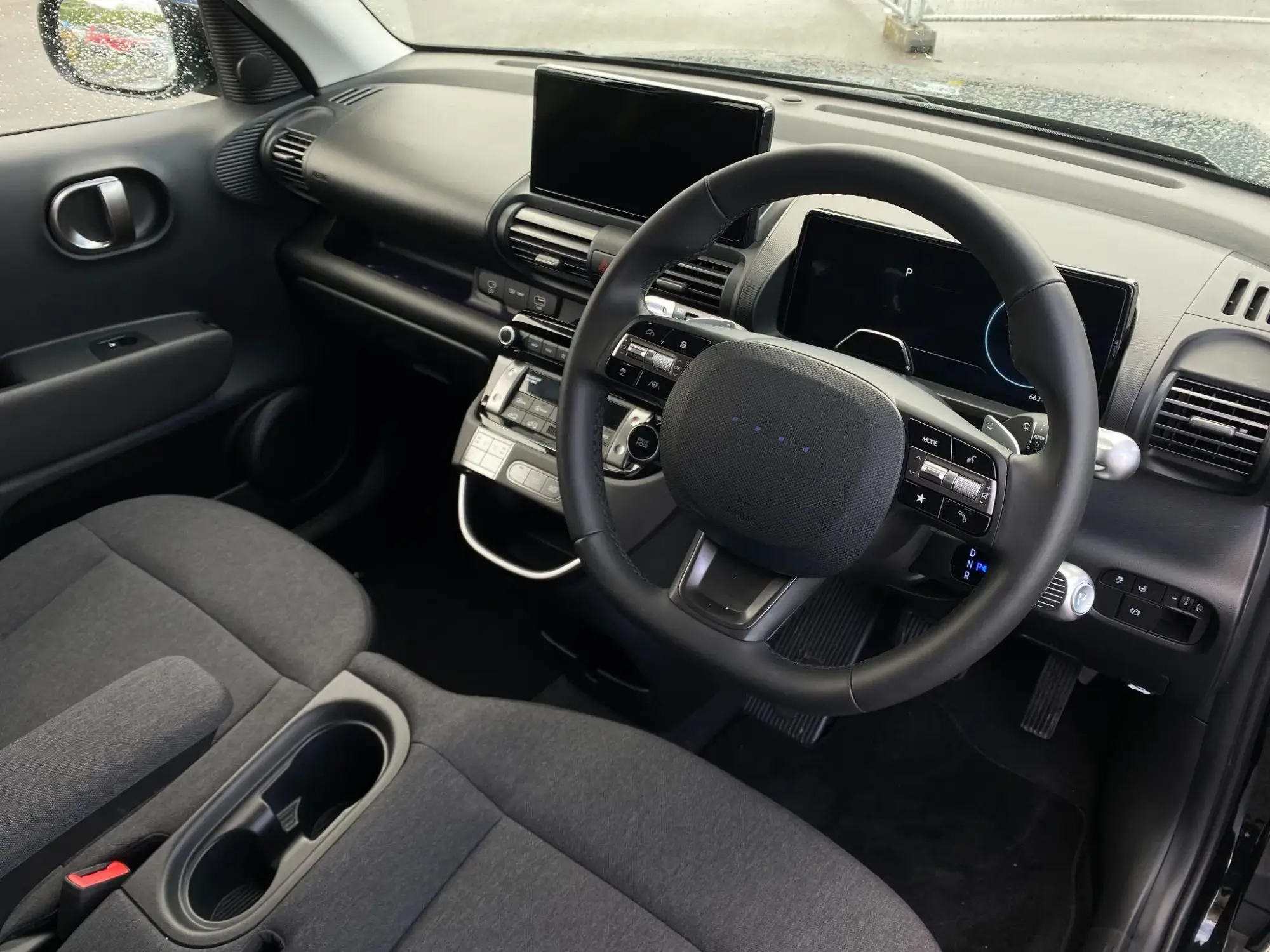 Hyundai INSTER Image 11