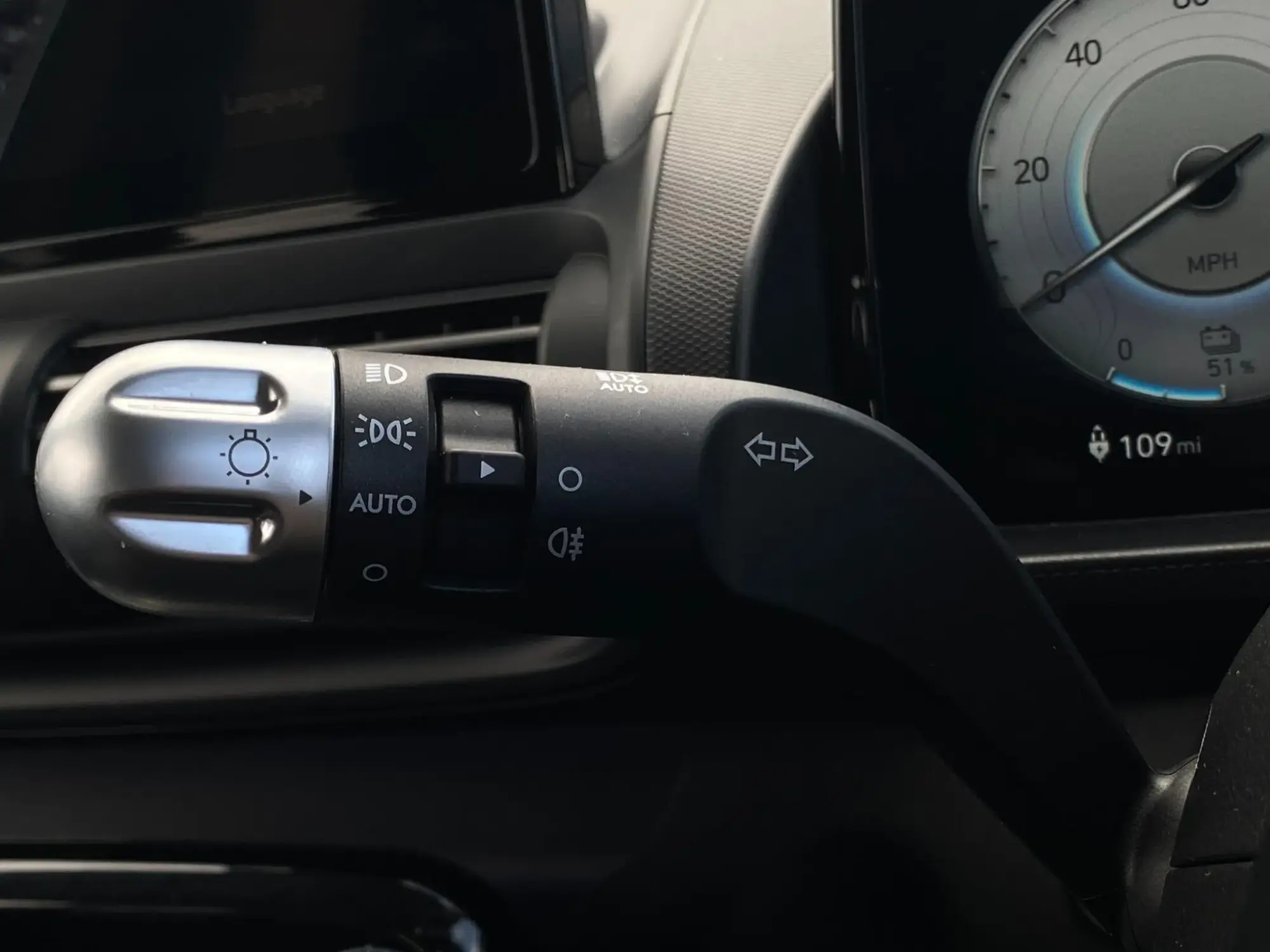 Hyundai INSTER Image 21