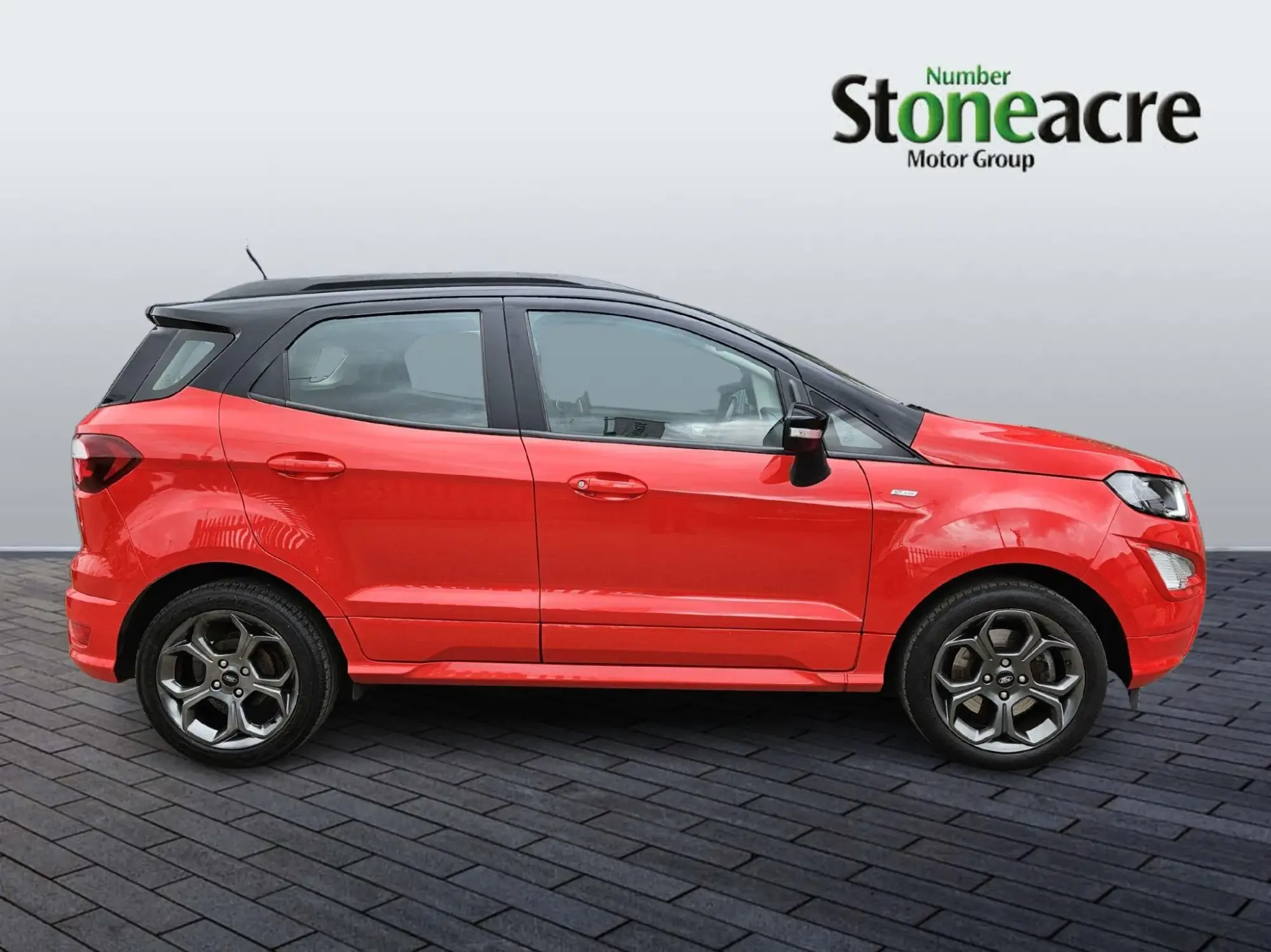 Ford EcoSport Image 2
