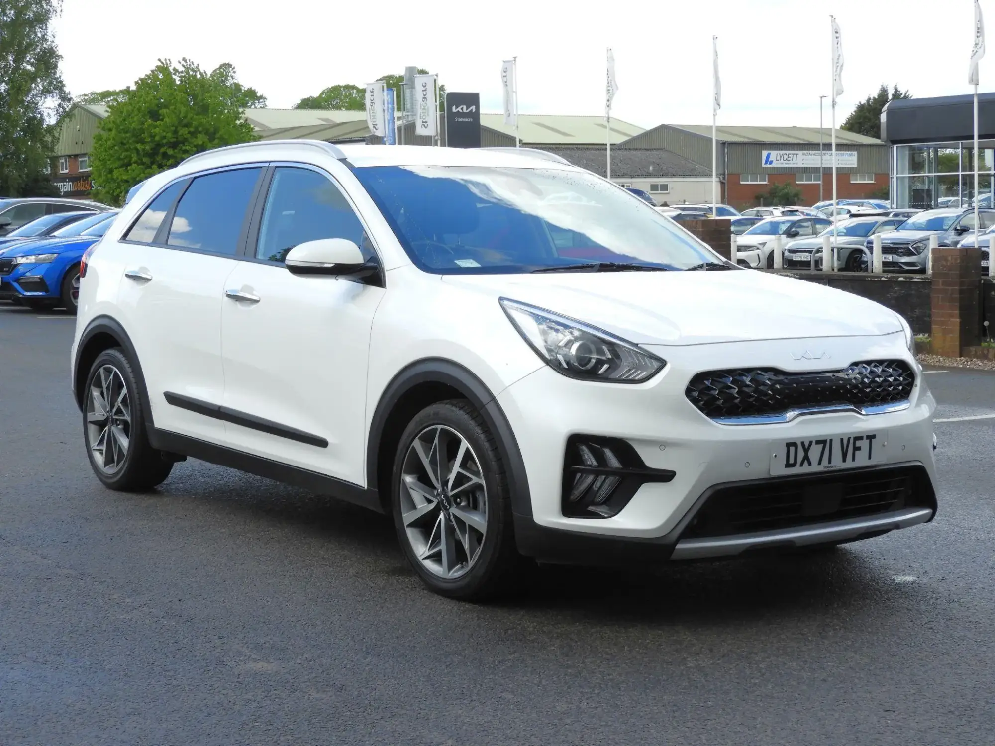 Kia Niro Hybrid Image 1