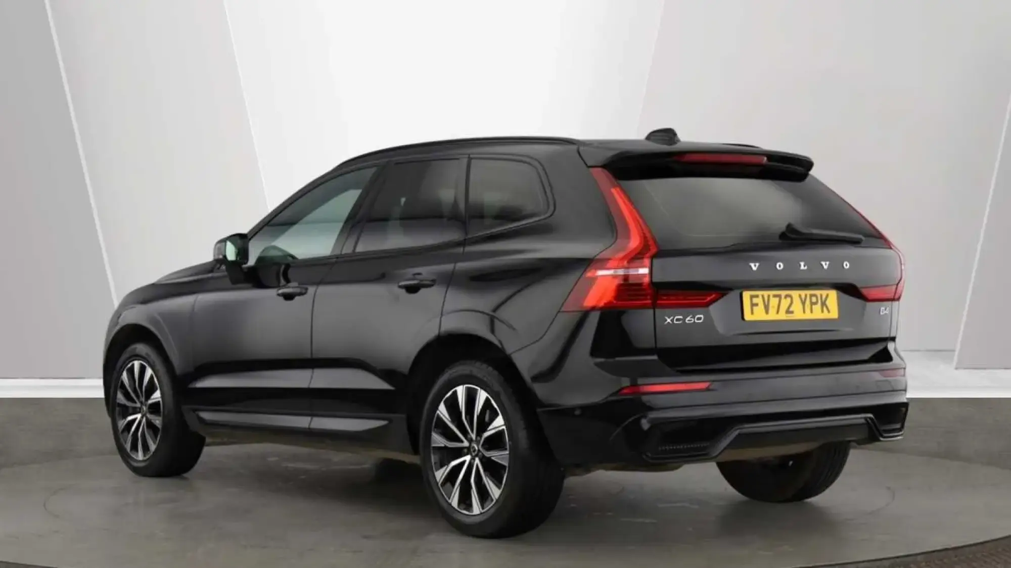Volvo XC60 Image 3