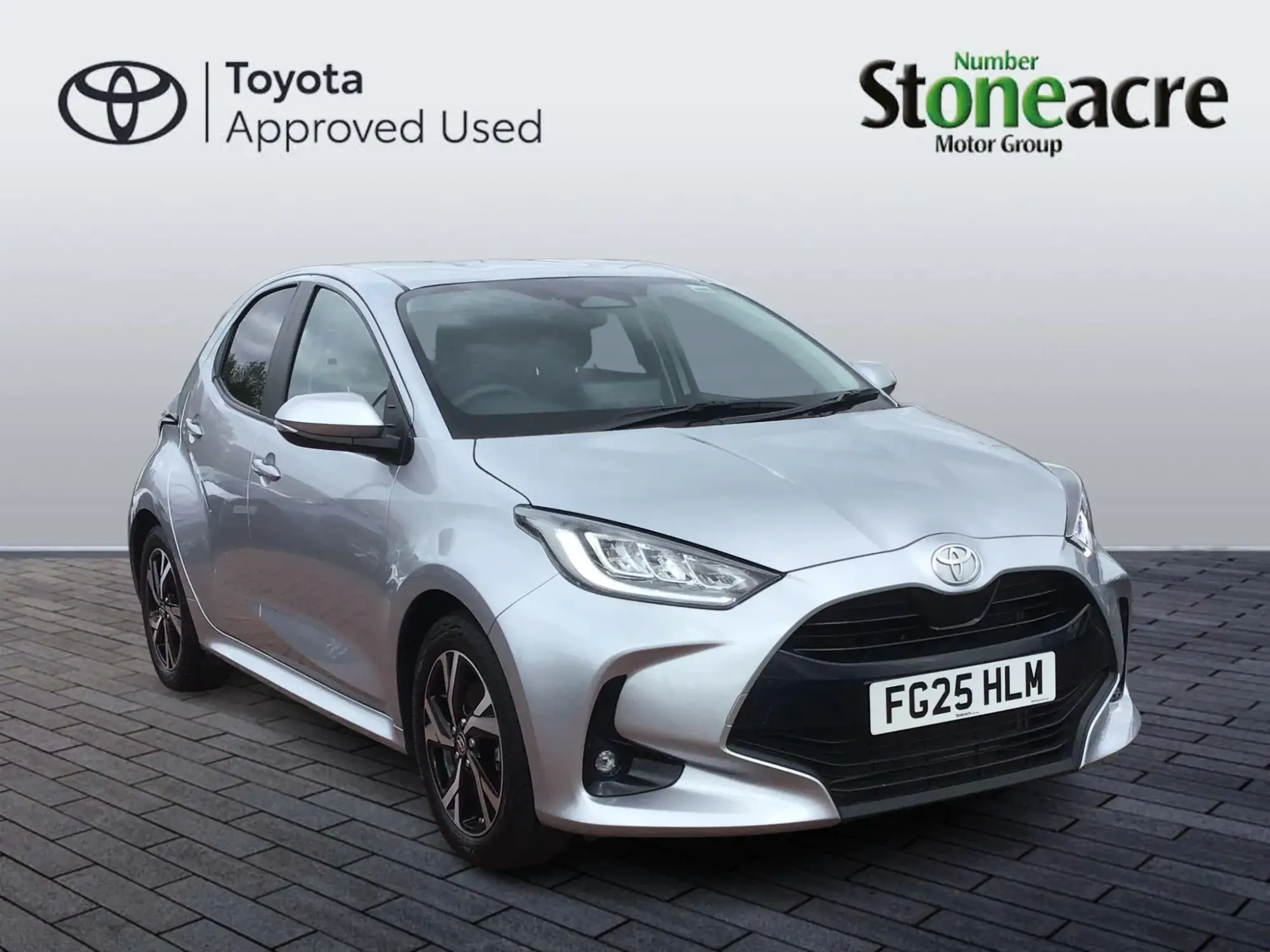 Toyota Yaris Image 1
