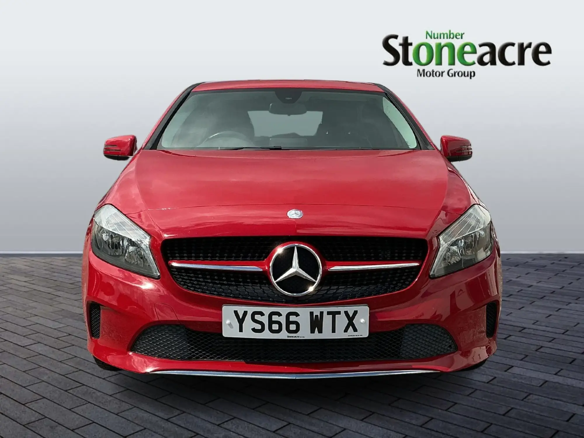 Mercedes-Benz A-Class 1.6 A160 SE Euro 6 (s/s) 5dr YS66WTX Image 2