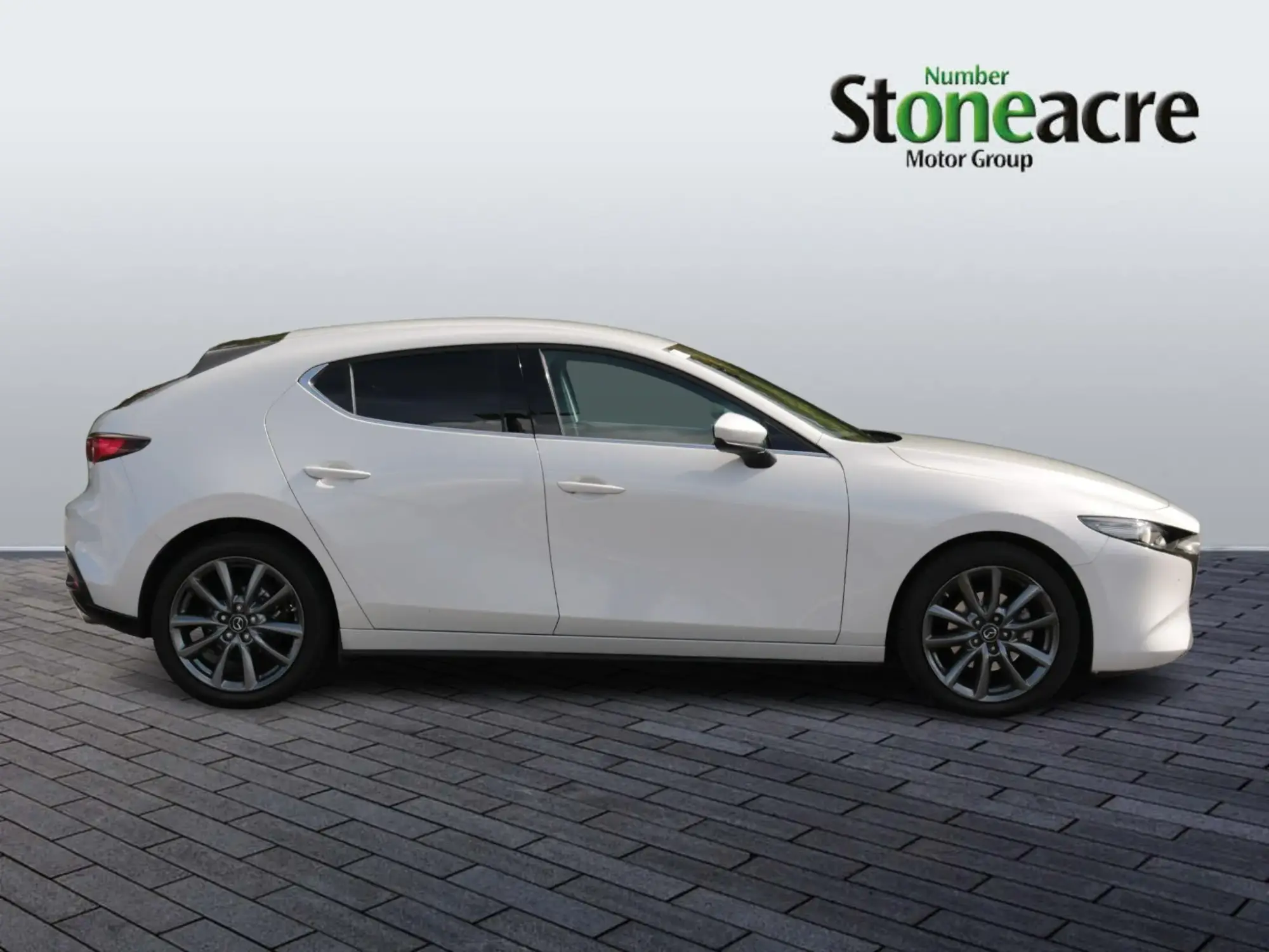 Mazda Mazda3 2.5 e-SKYACTIV-G MHEV Exclusive-Line Auto Euro 6 (s/s) 5dr ML25TPO Image 2
