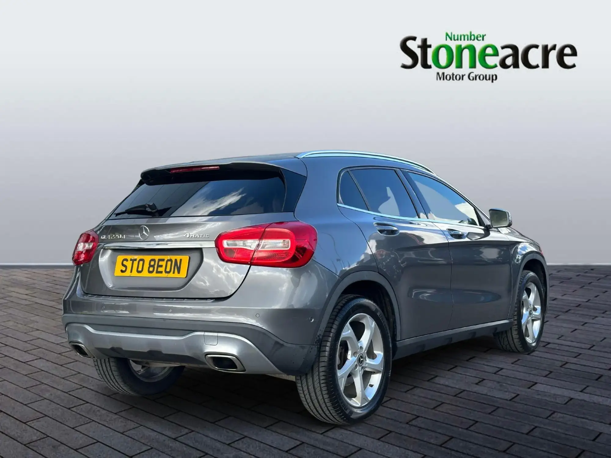 Mercedes-Benz GLA 2.1 GLA220d Sport (Executive) 7G-DCT 4MATIC Euro 6 (s/s) 5dr ST08EON Image 3