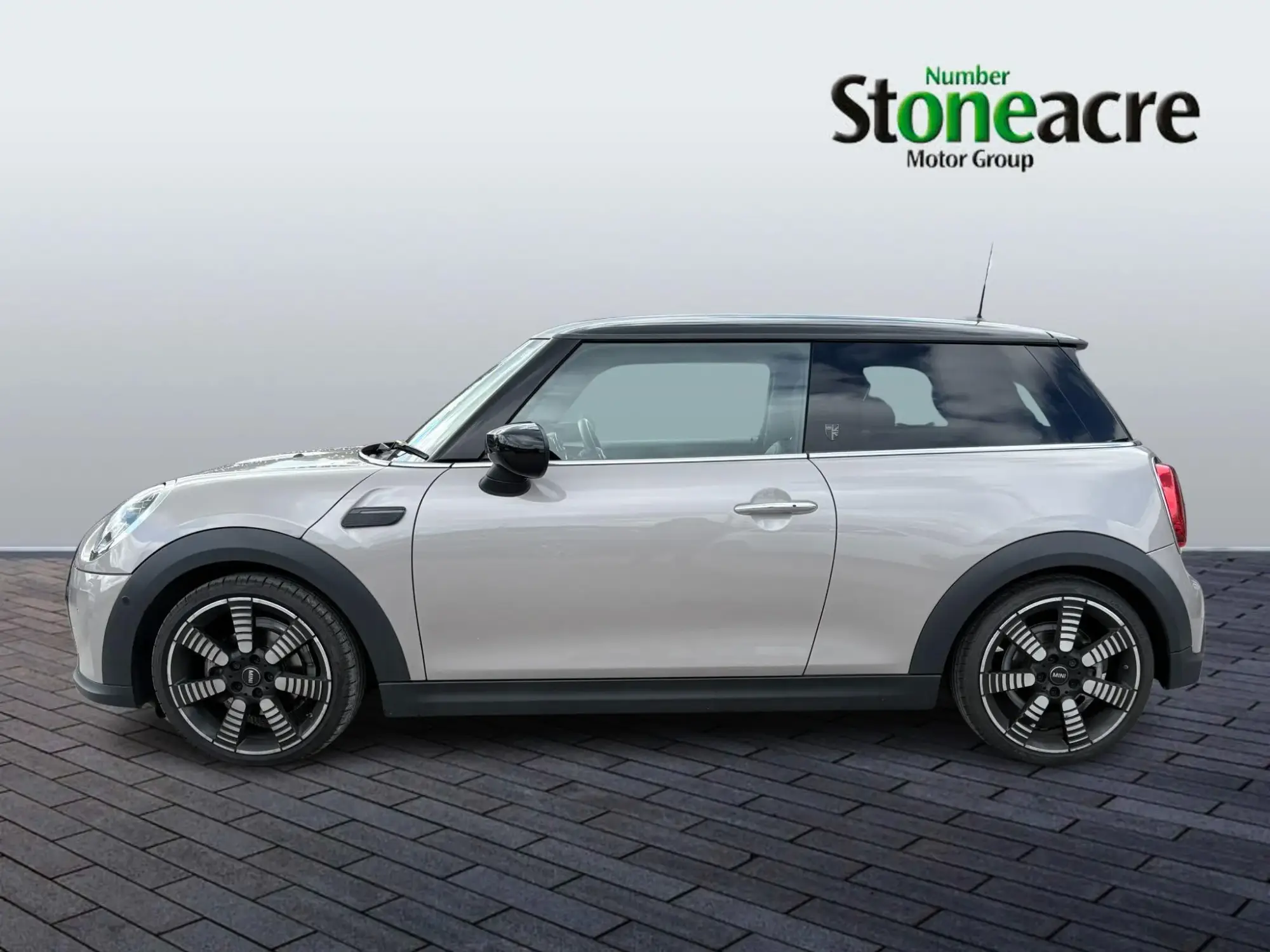 MINI Hatch Image 5 MINI Hatch Image 5