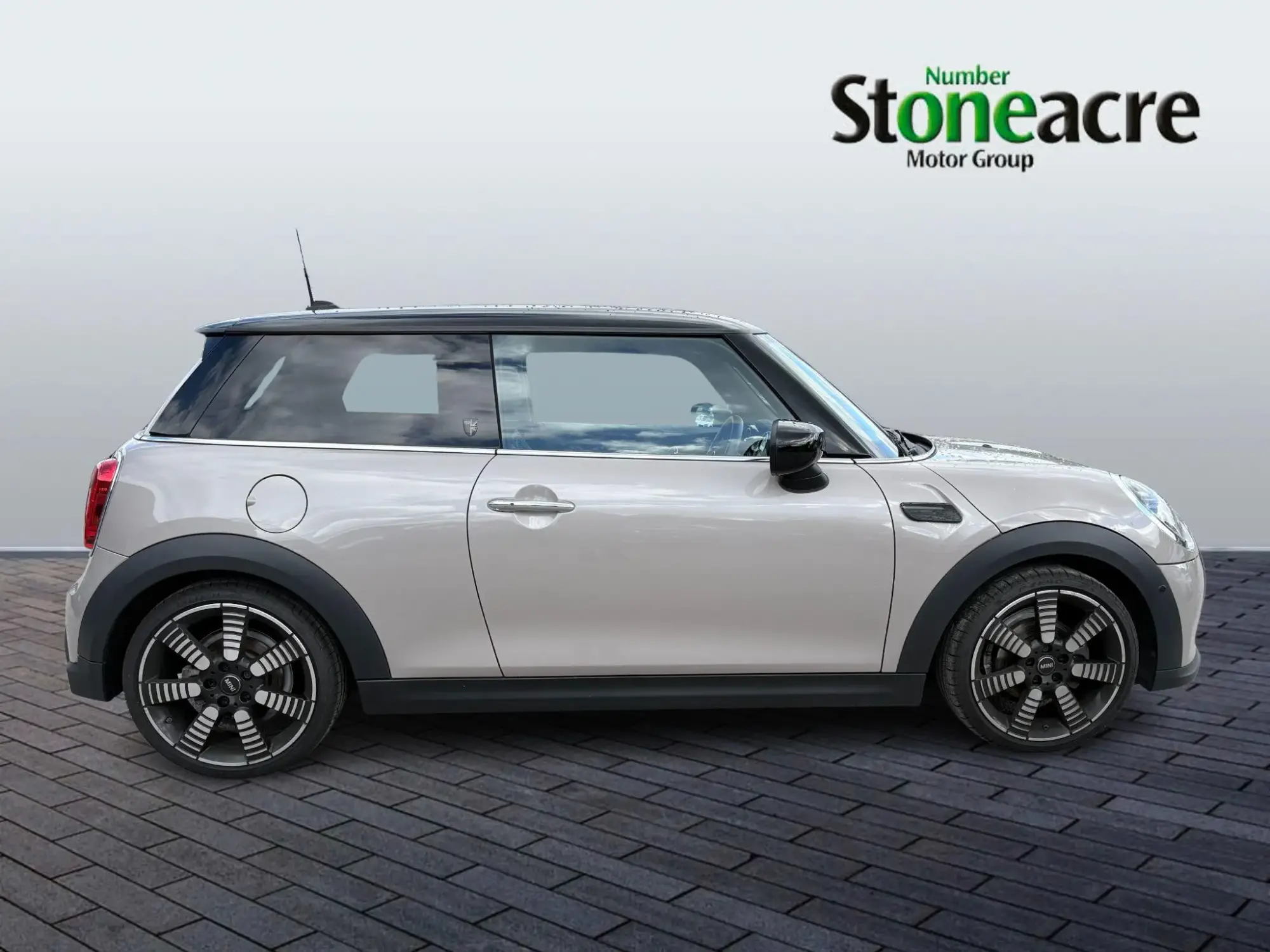 MINI Hatch Image 7 MINI Hatch Image 7