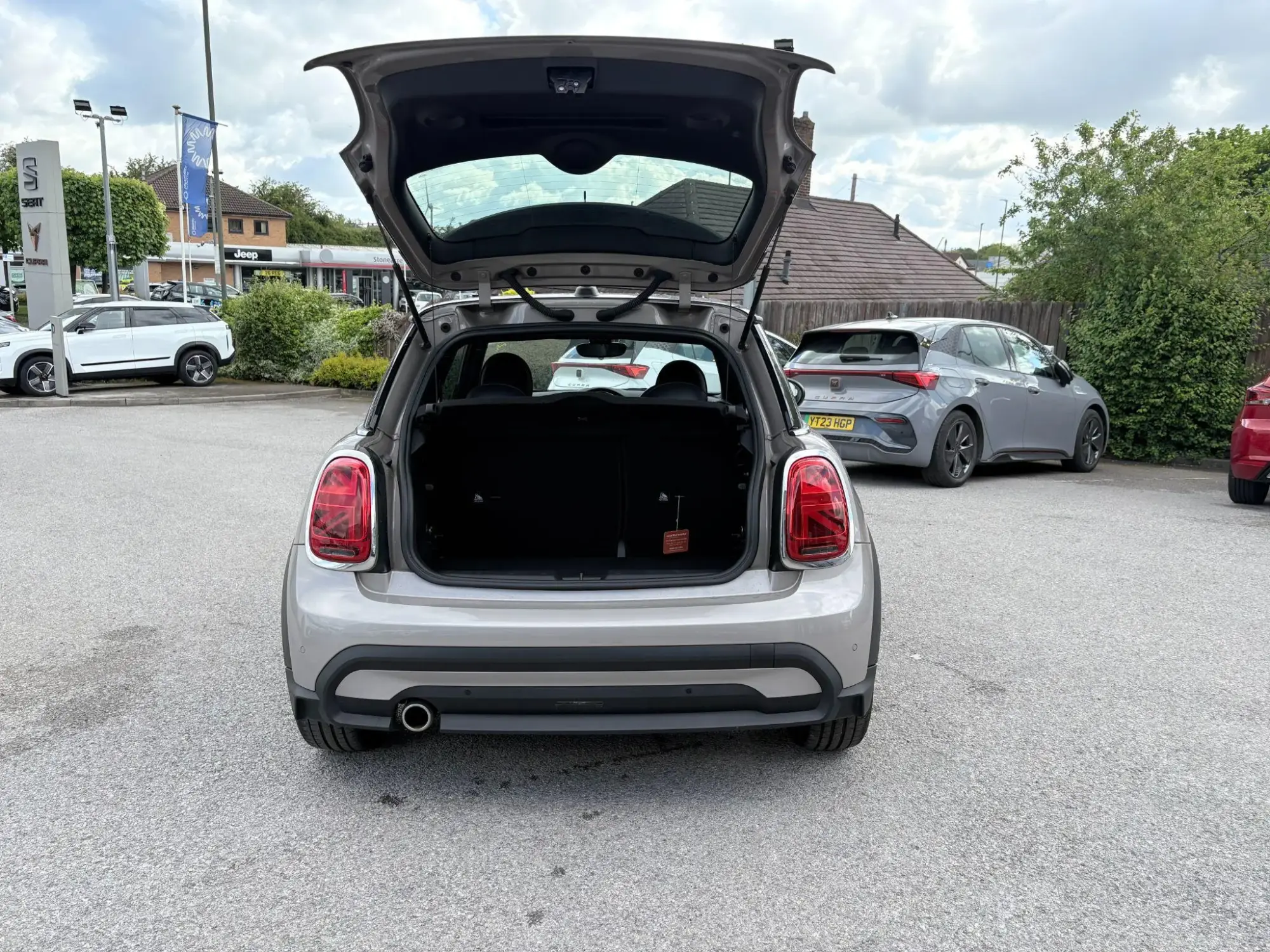 MINI Hatch Image 17 MINI Hatch Image 17