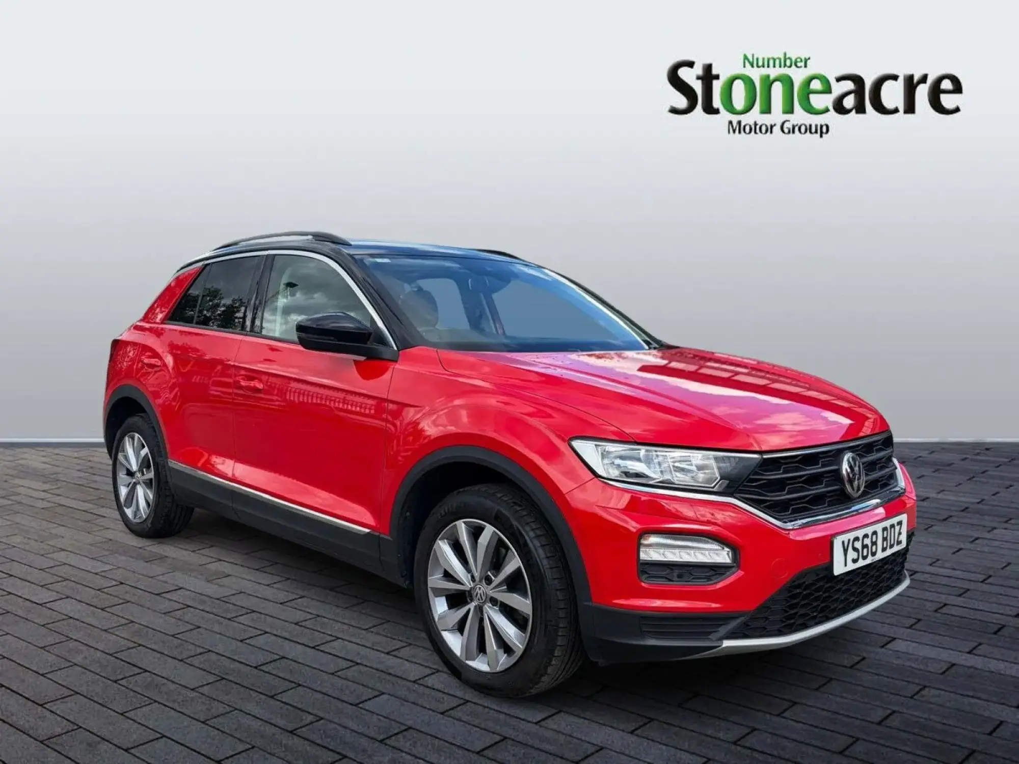 Volkswagen T-Roc 1.5 TSI EVO Design Euro 6 (s/s) 5dr YS68BDZ Image 1
