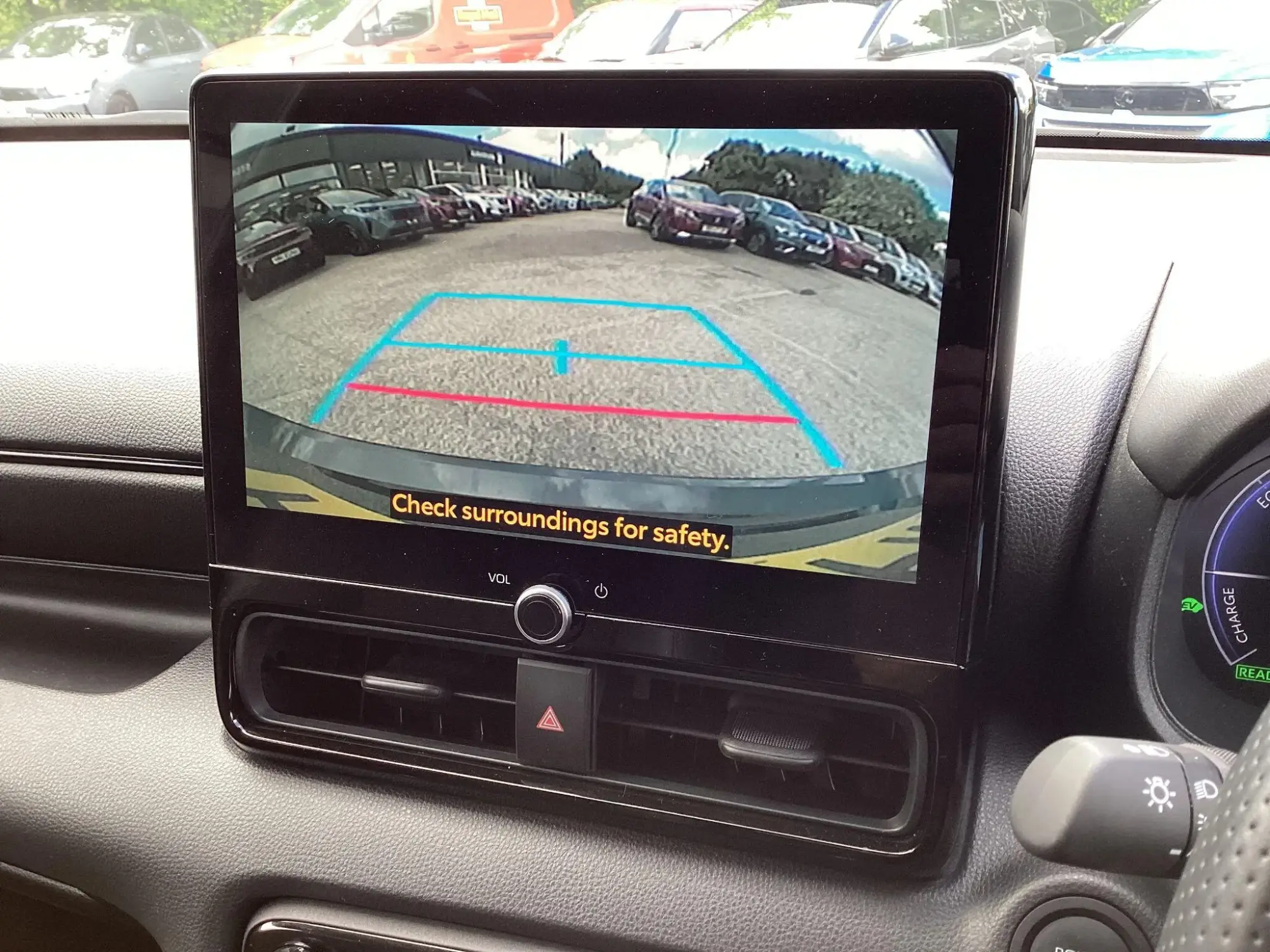Toyota Yaris Image 14