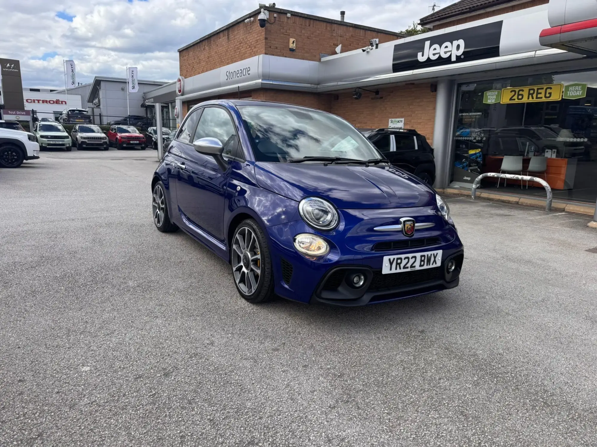 Abarth 595 1.4 T-Jet Turismo 70th Euro 6 3dr YR22BWX Image 1