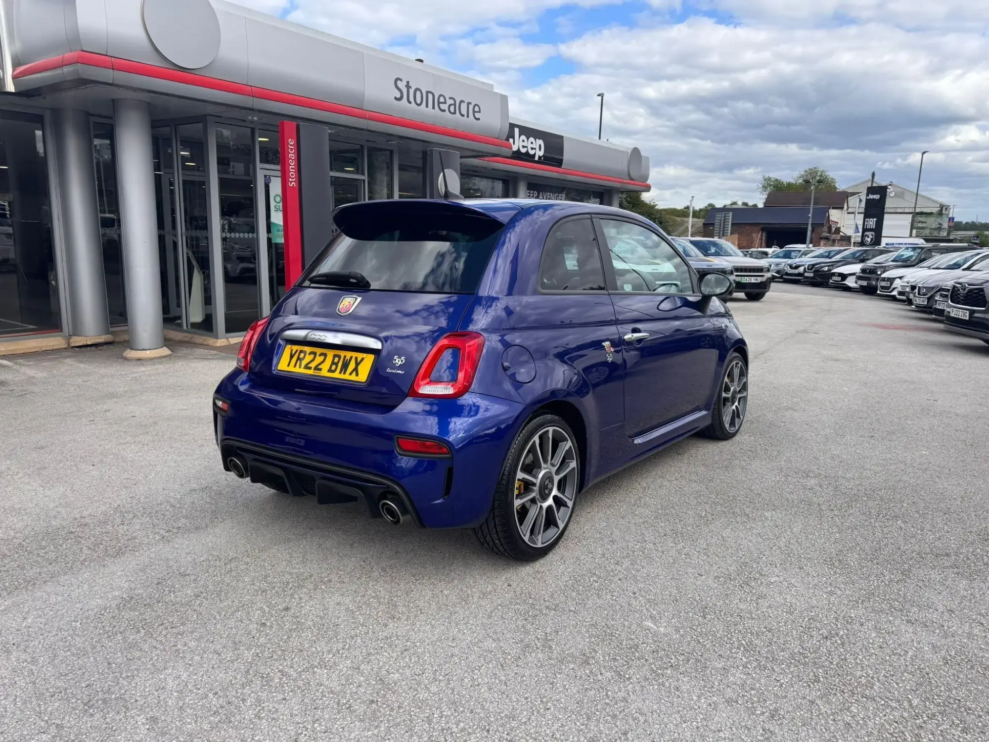 Abarth 595 1.4 T-Jet Turismo 70th Euro 6 3dr YR22BWX Image 3