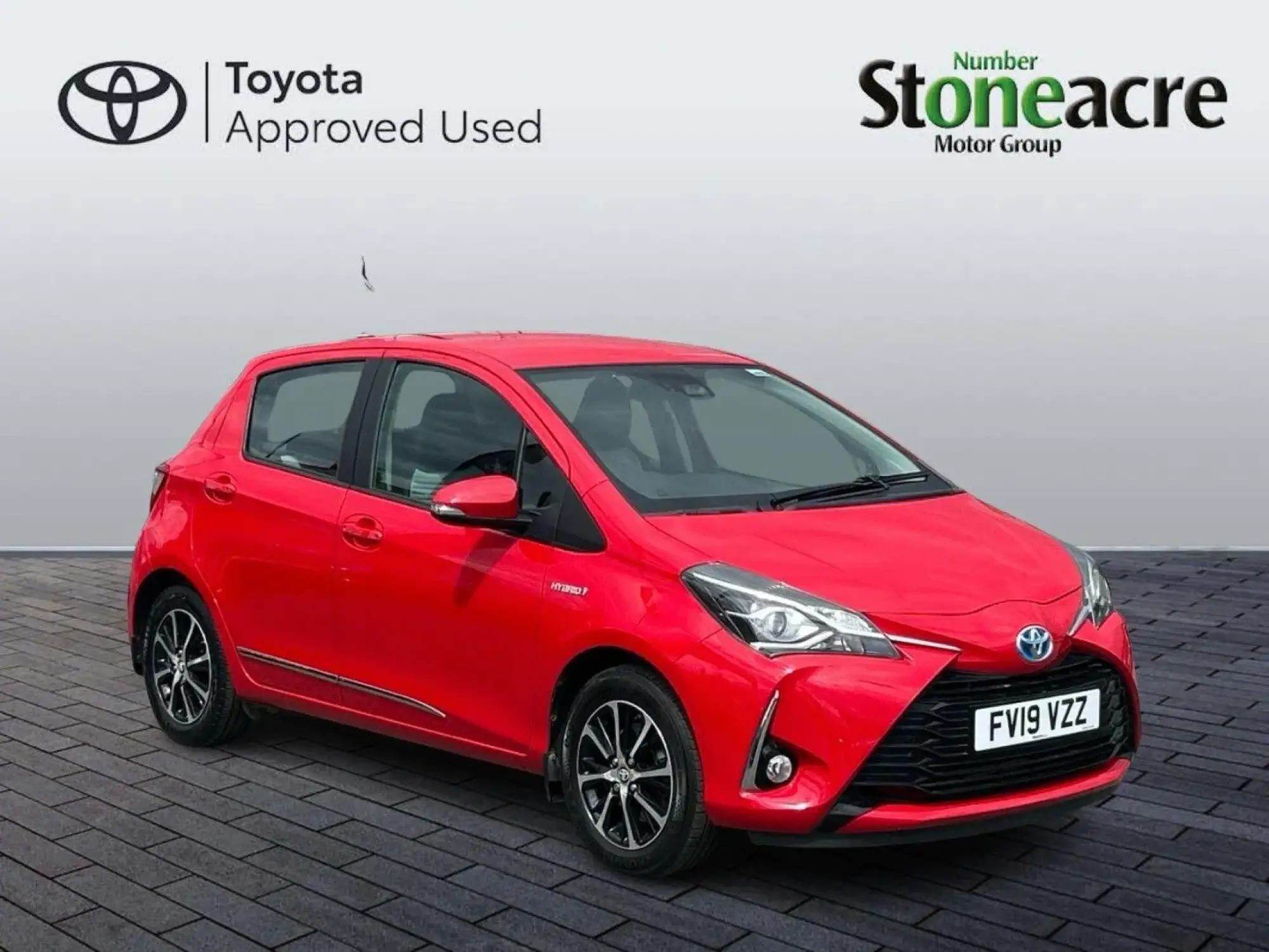 Toyota Yaris 1.5 VVT-h Icon Tech Hatchback 5dr Petrol Hybrid E-CVT Euro 6 (s/s) (100 ps) FV19VZZ Image 1