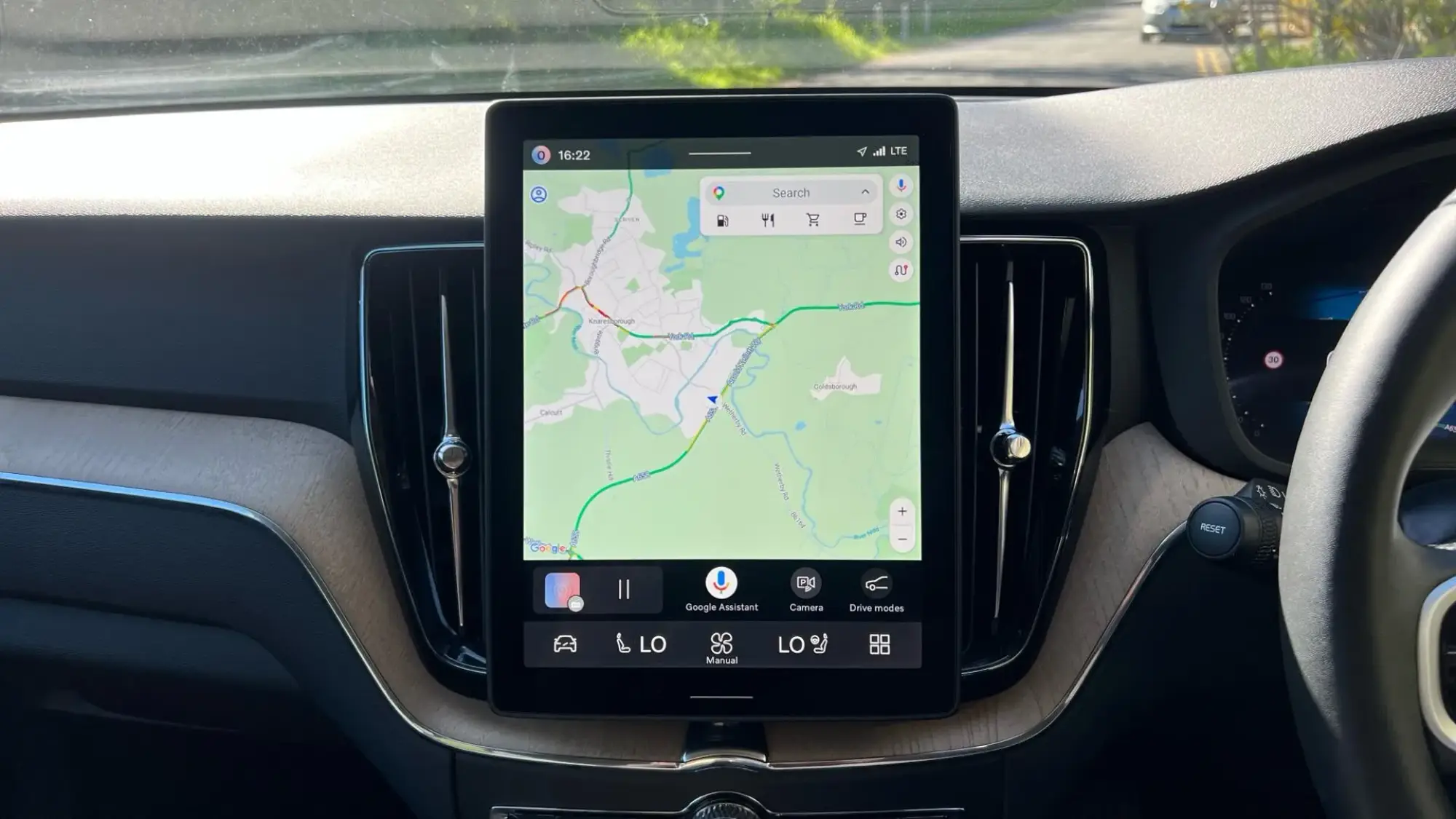 Volvo XC60 Image 17