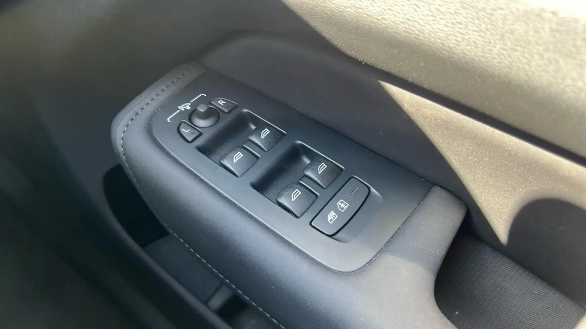 Volvo XC60 Image 23
