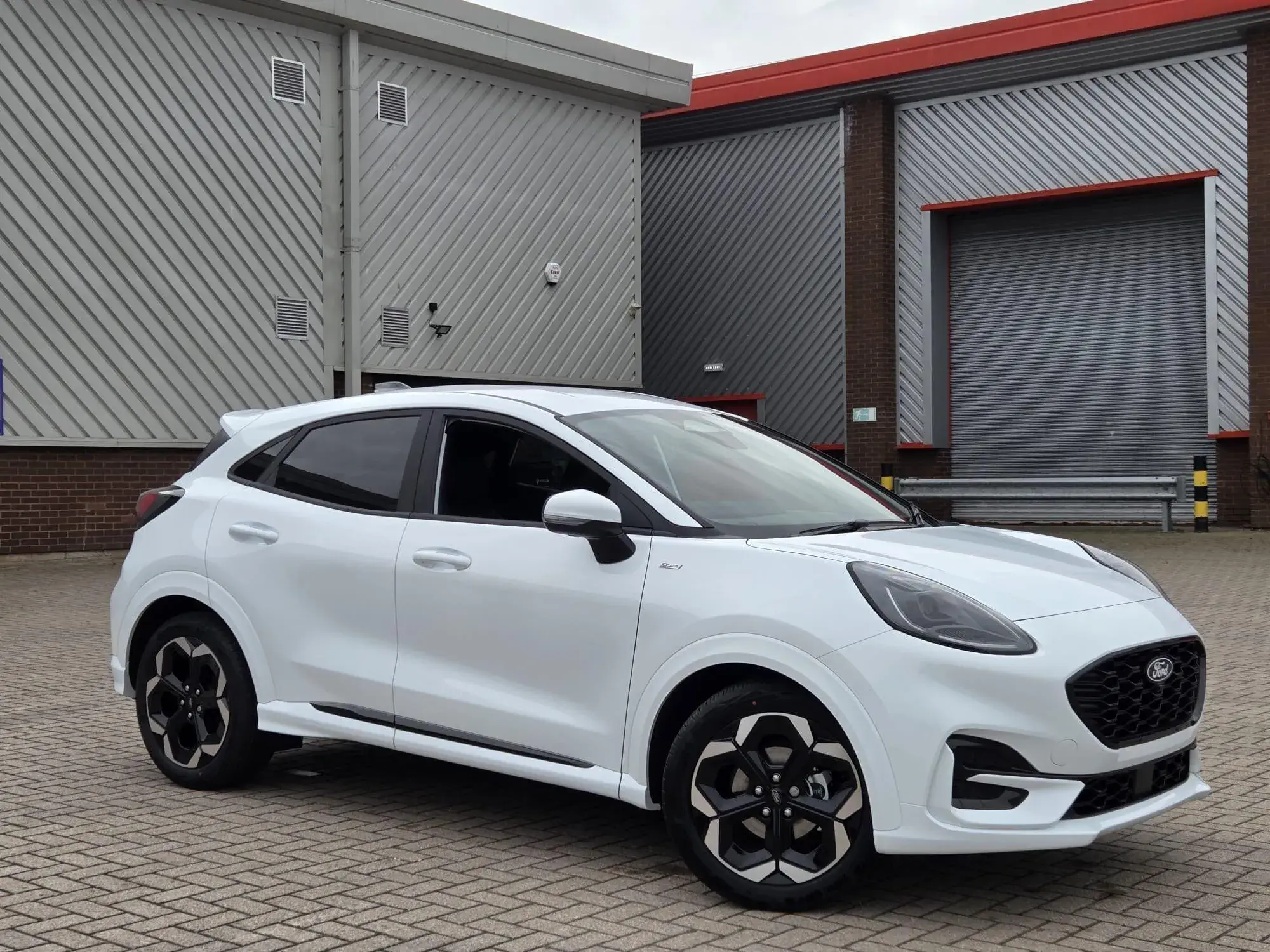 Ford Puma 1.0T EcoBoost MHEV ST-Line X Euro 6 (s/s) 5dr Image 1