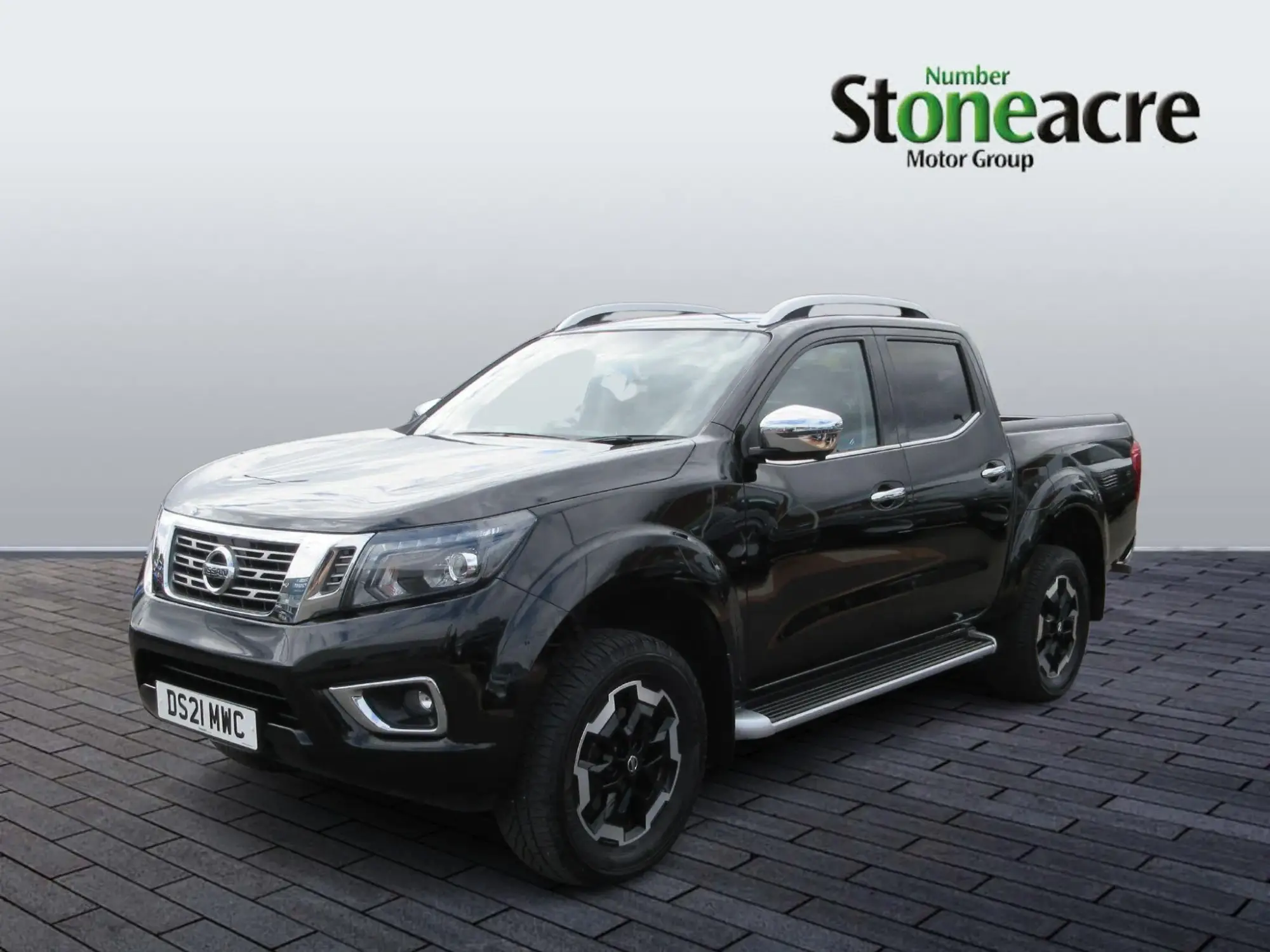 Nissan Navara Image 2