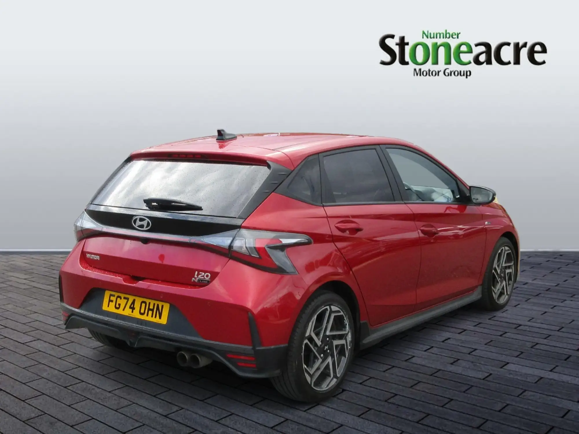Hyundai i20 Image 8 Hyundai i20 Image 8