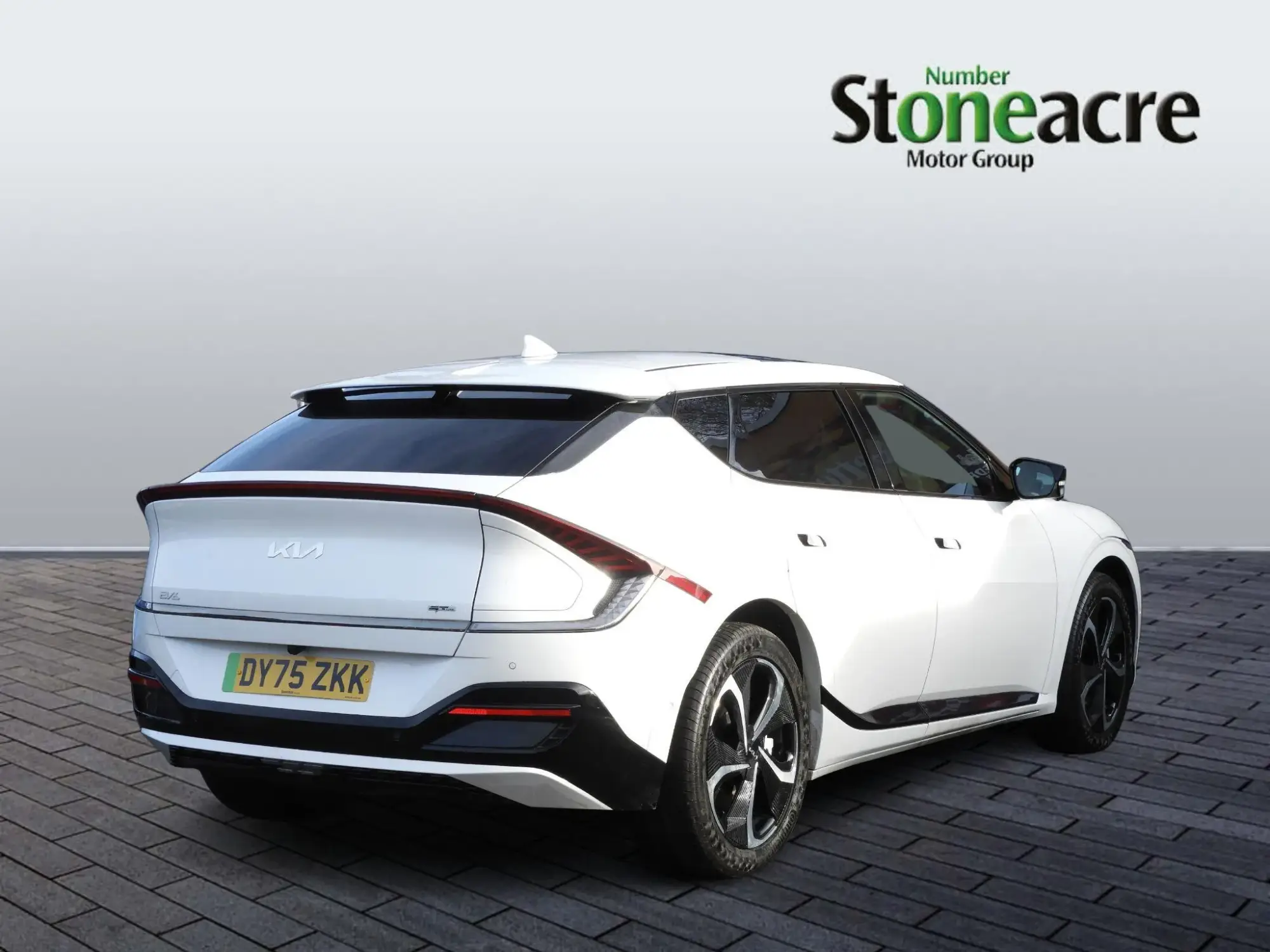 Kia EV6 77.4kWh GT-Line S Auto 5dr DY75ZKK Image 3